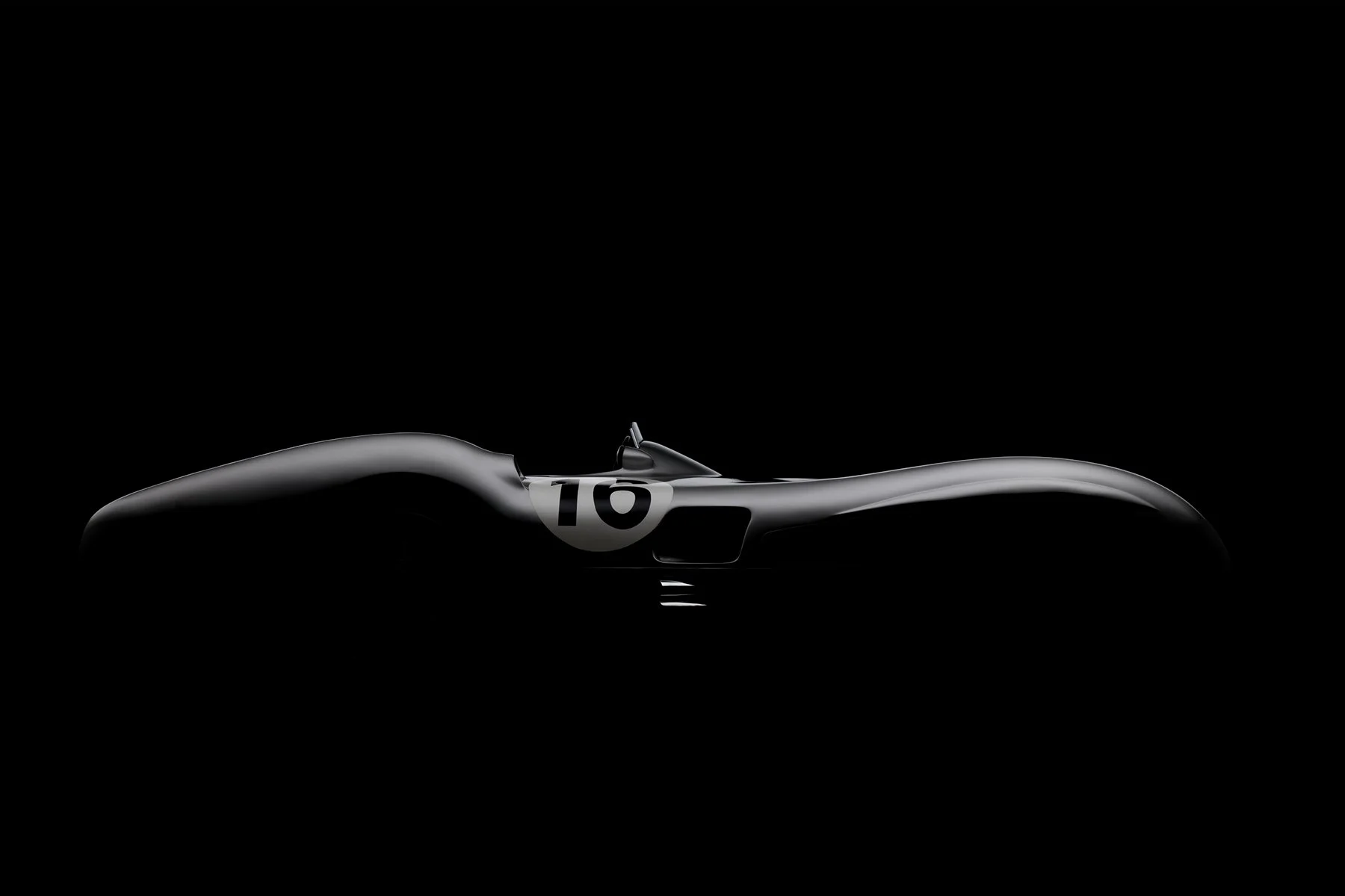  
   Contours of Silence 
   Reduction, Horizon, and Suspended Form 
 