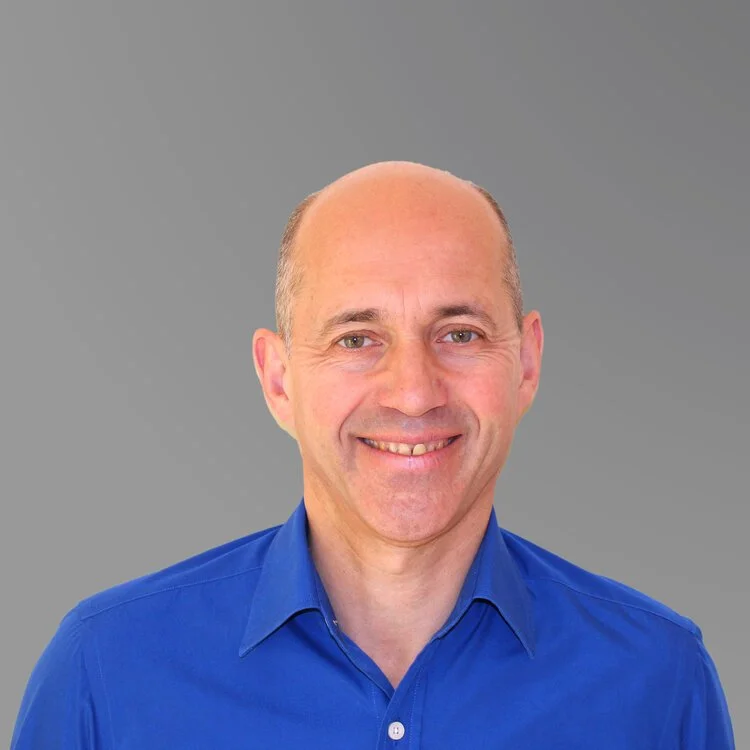 Presence in the Pain - John 11:25-44