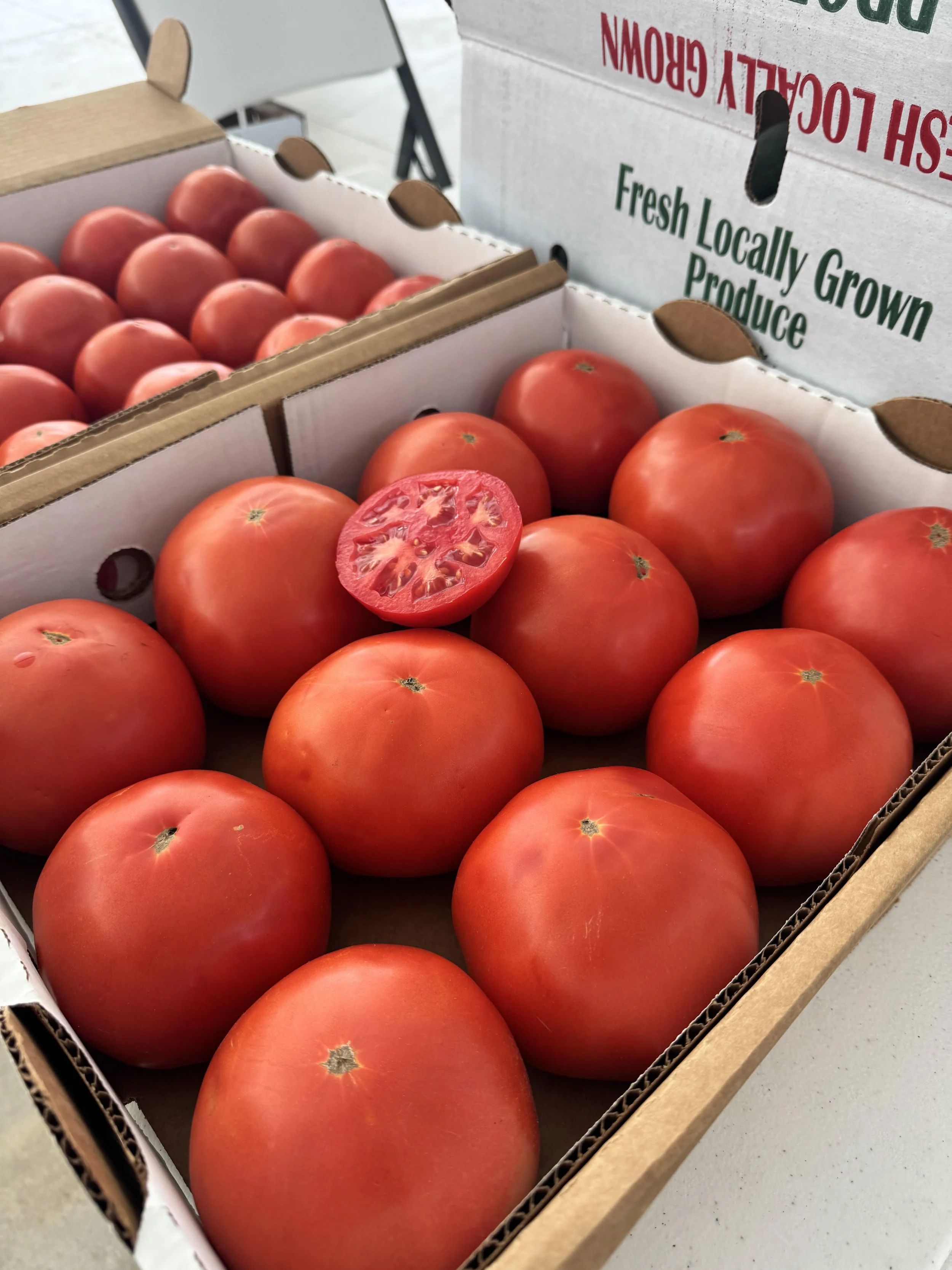 Indiana Farmers and Food Makers Are Ready to Sell Wholesale. Here Is How to Reach Them.