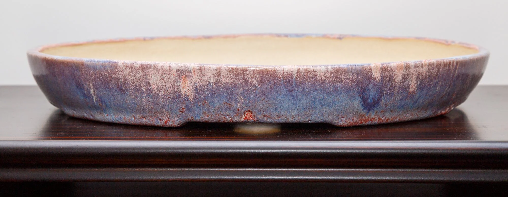 O066 35.5 x 31 x 4.6 cm 200