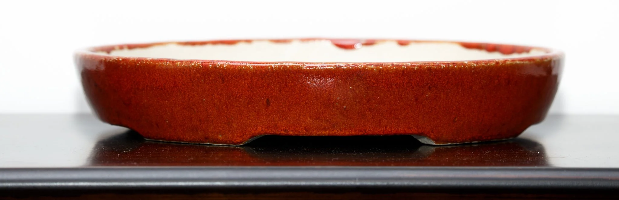 O101 24.5 x 22 x 4 cm 90