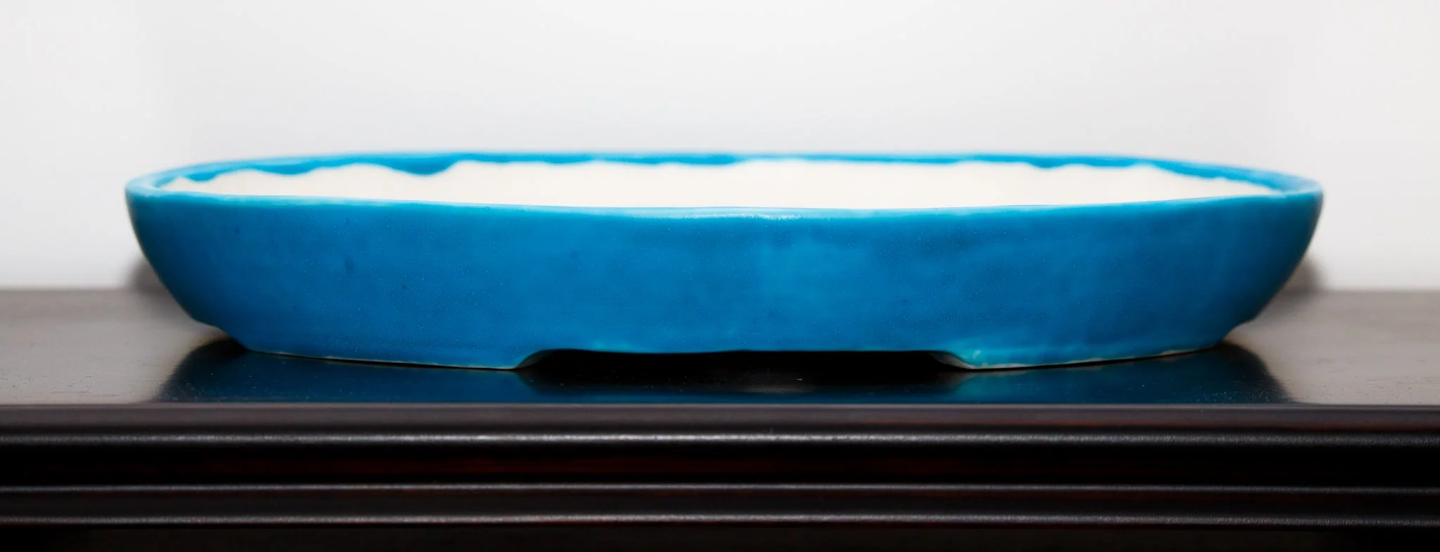 O087 porcelain 28.5 x 25.3 x 3.6 cm 130