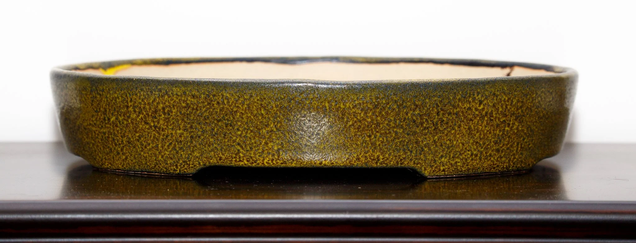 O090 27 x 22.5 x 5 cm 100