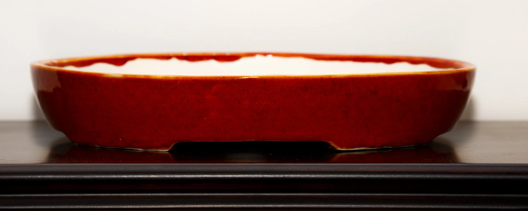 O086 porcelain 28.5 x 25.5 x 4.6 cm 130 