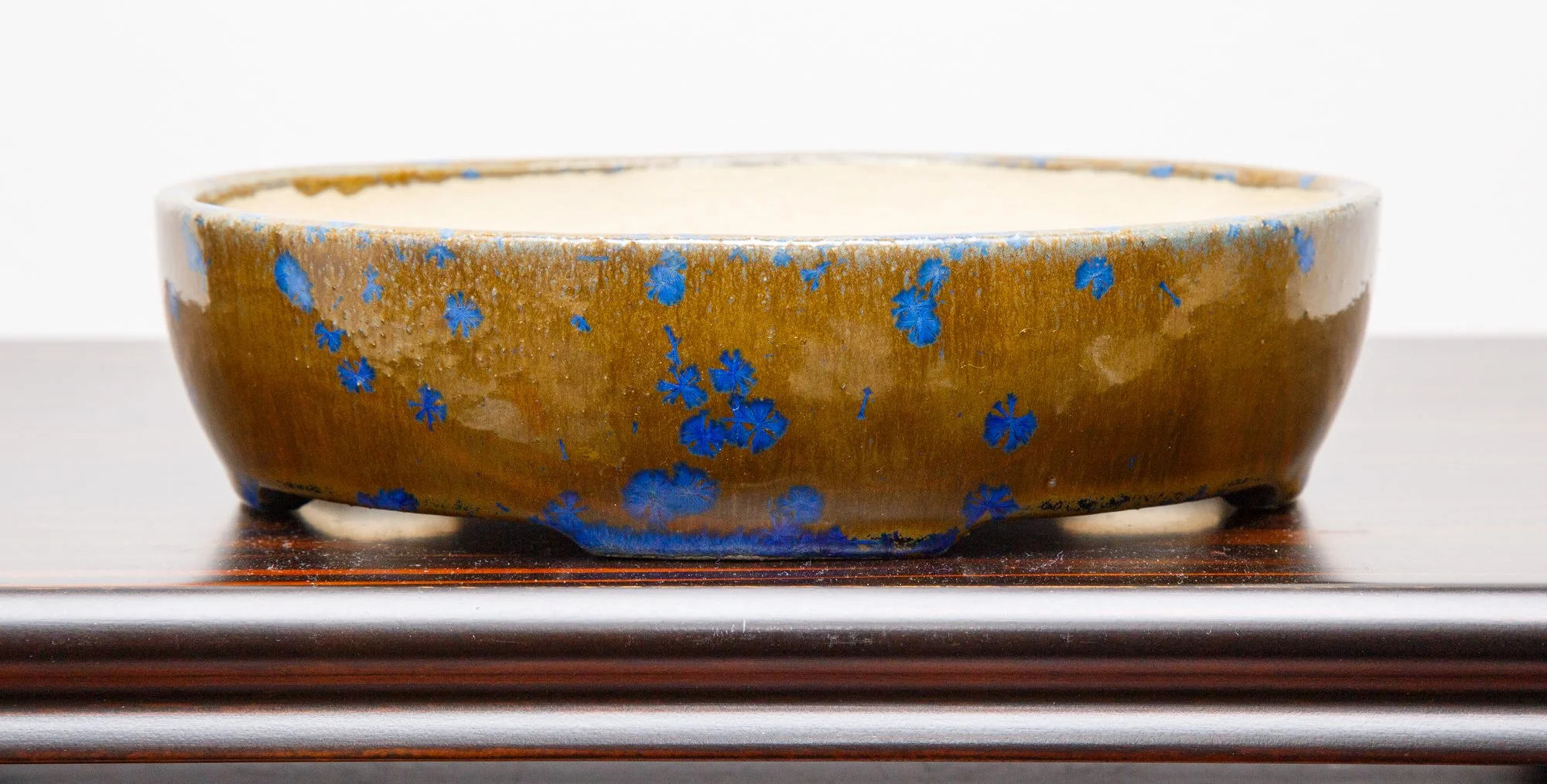 O057 20.5 x 17 x 5 cm sold