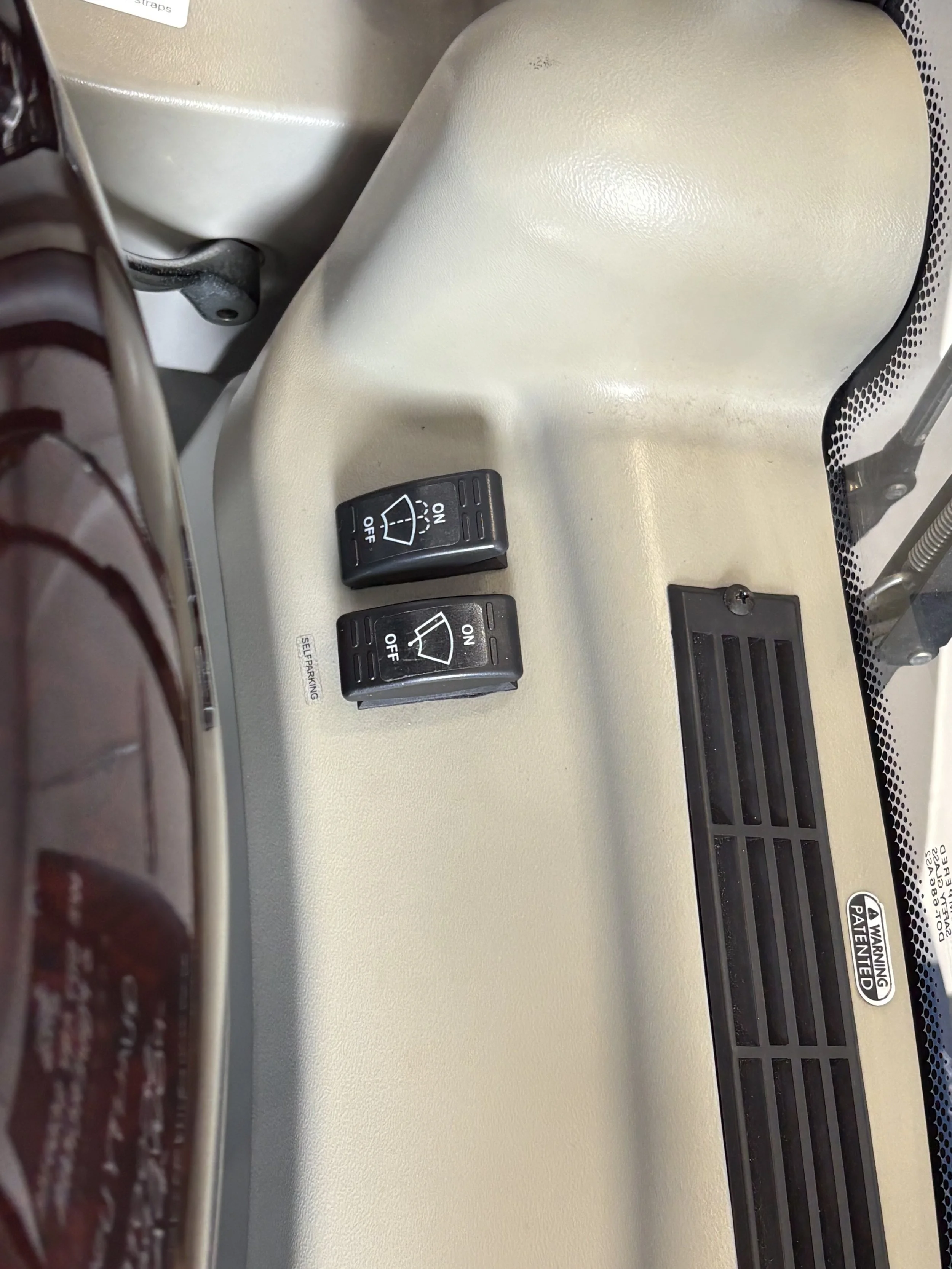 Traveso Buttons.jpeg