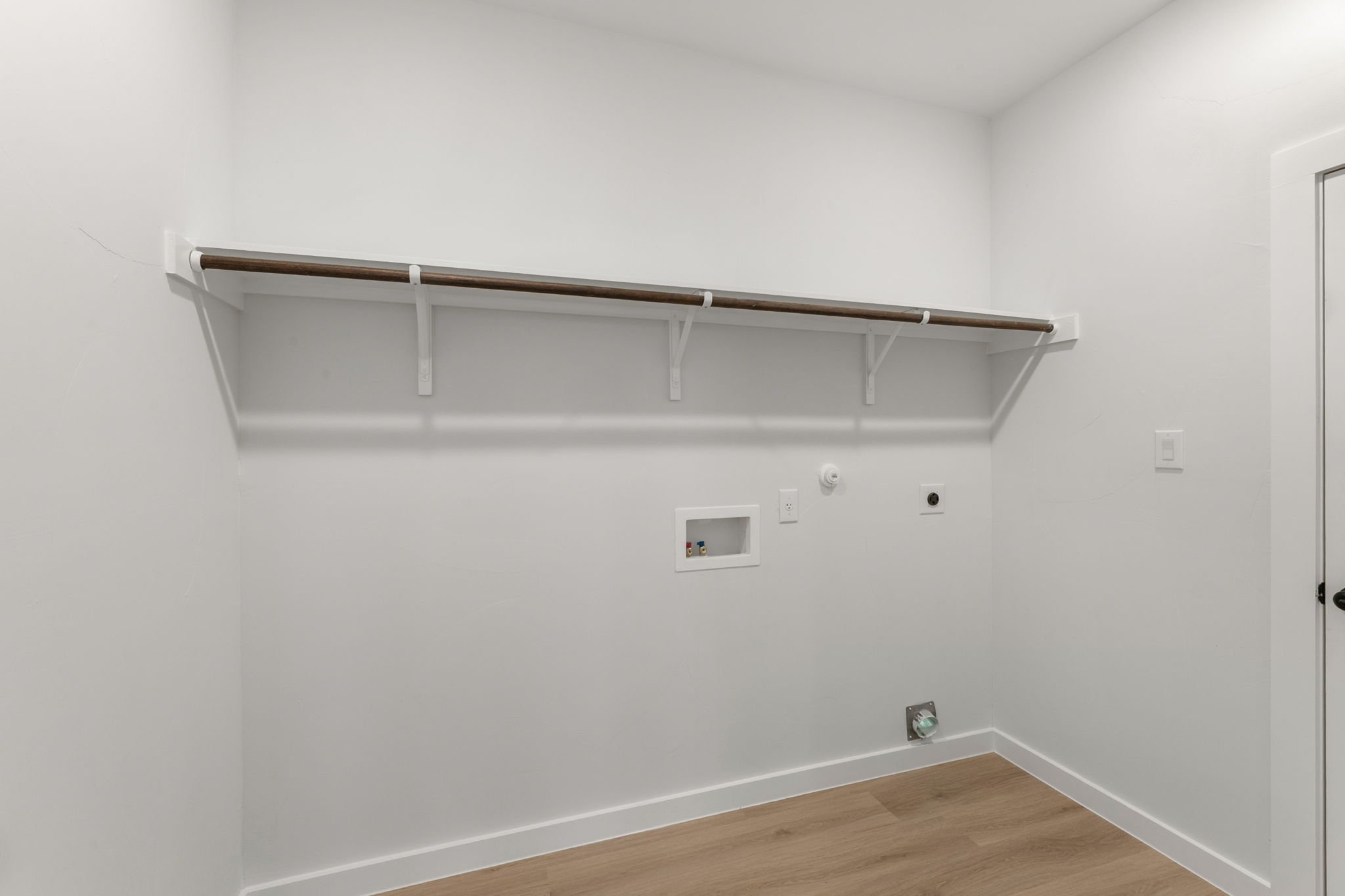 19-SQFT-7301.jpg