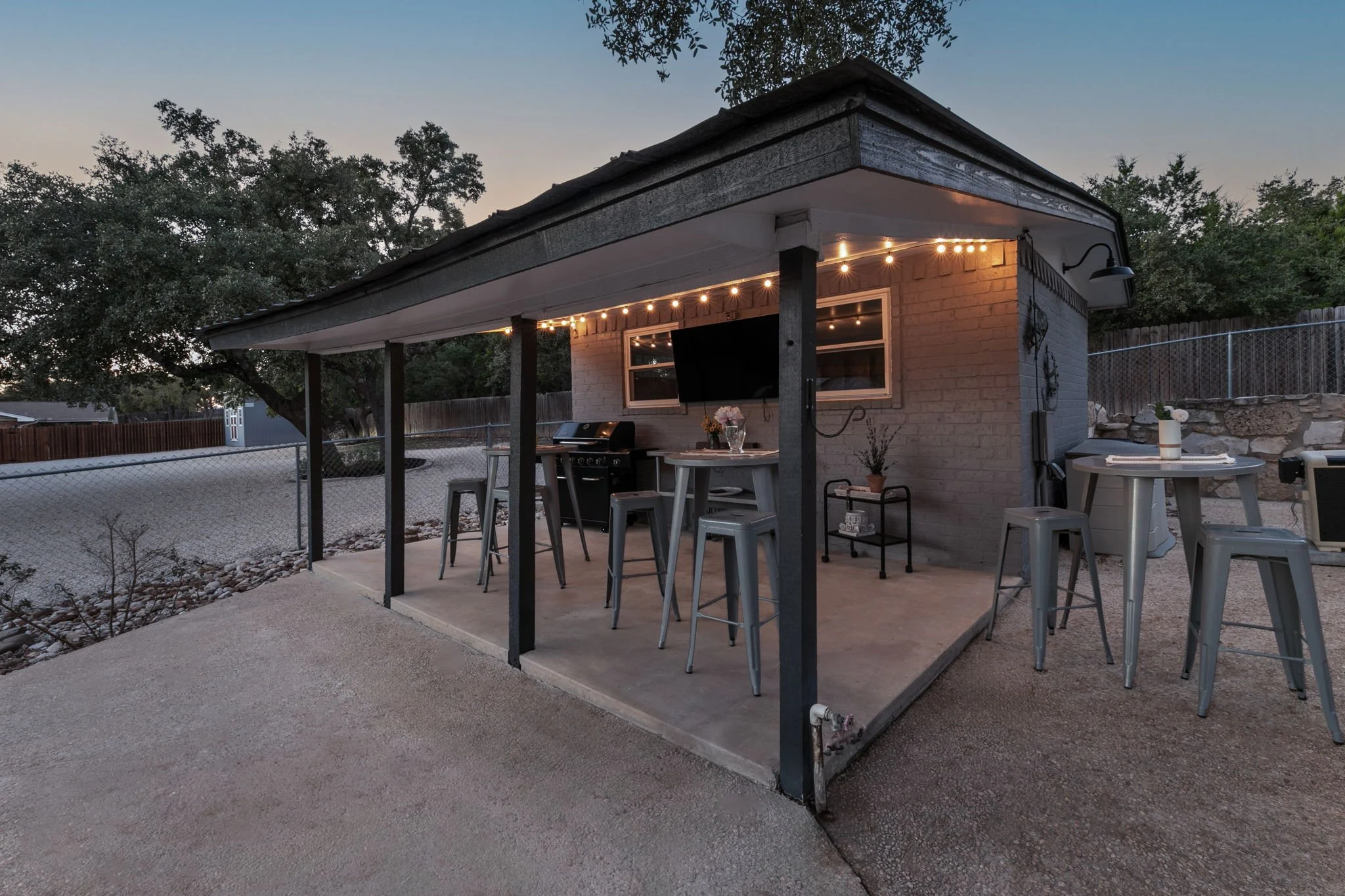 76-SQFT-5077 (2).jpg