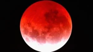Super Wolf Blood Moon