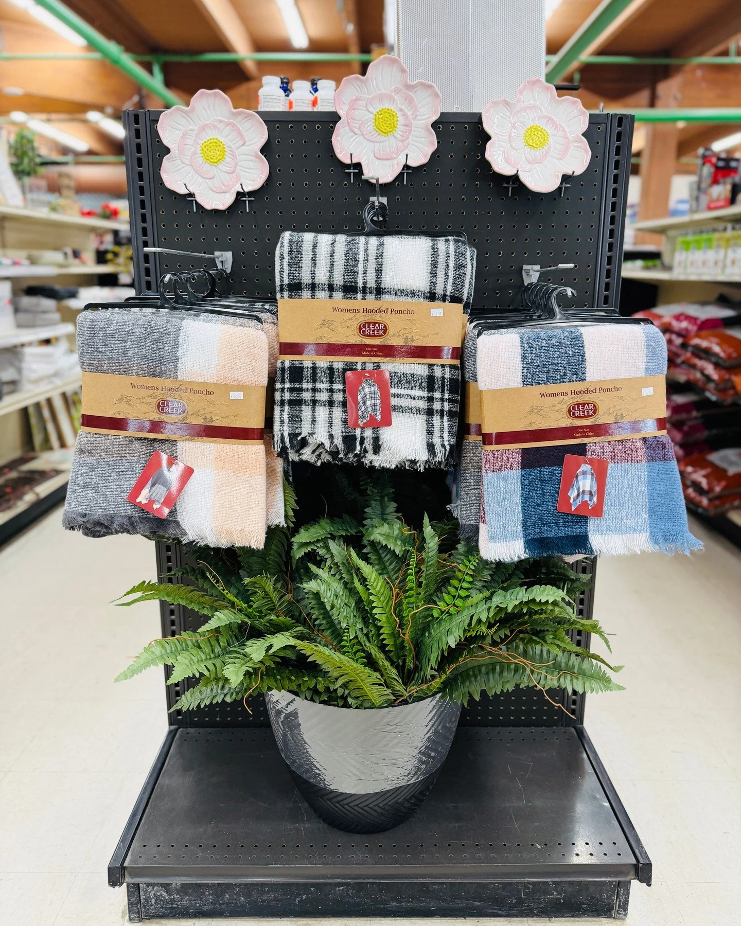 Spring in Alaska: sunshine one minute, sideways rain the next. 🌦️

Good thing these cozy ponchos are ready for all of it. Soft, warm, and perfect for chilly mornings, evening walks, or staying cozy when spring can&rsquo;t quite make up its mind.

#U