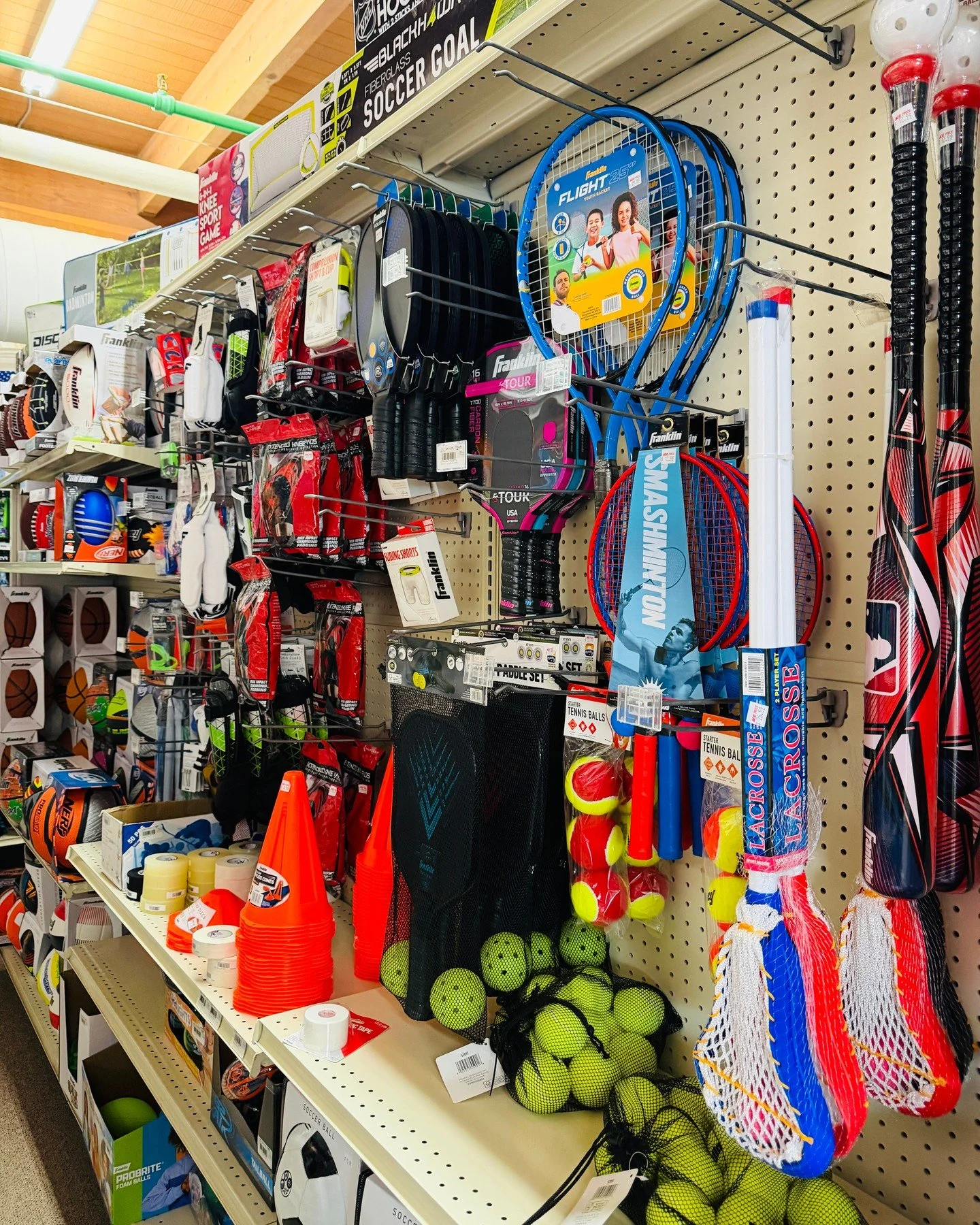 Longer days mean it's time to get back outside. ☀️🏀⚽🎾

Whether you're shooting hoops, kicking a soccer ball around, setting up a pickleball match, or just keeping the kids busy this summer, we've got the gear to help make the most of it.

#UlmersAl