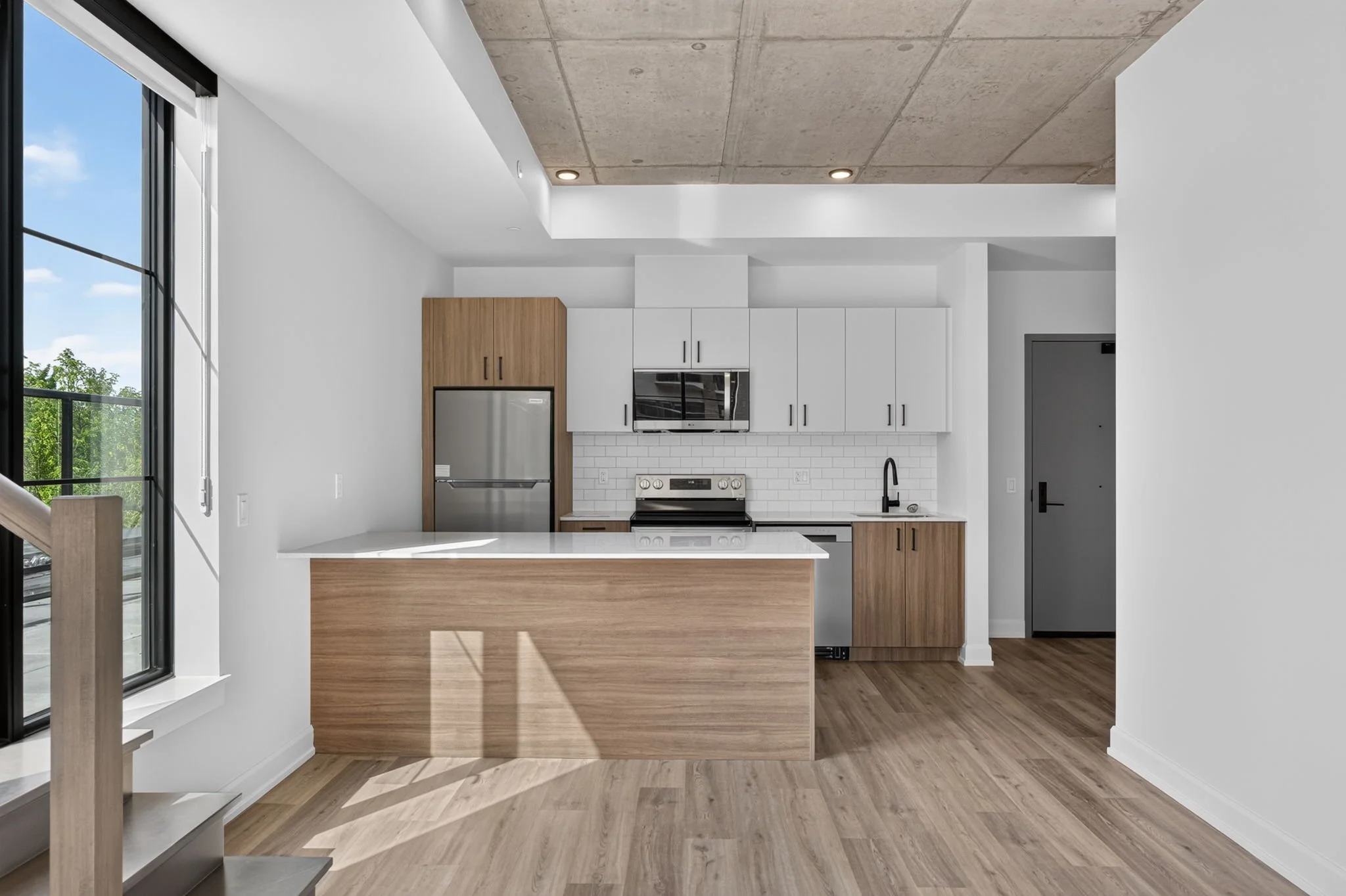 41-web-or-mls-56-bayswater-ave.jpg