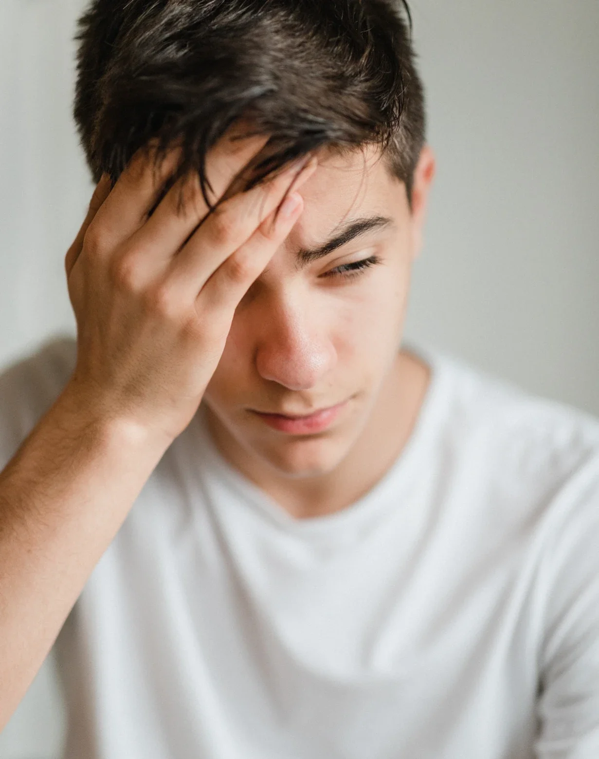 Understanding Psychosomatic Pain and Trauma: How the Body Holds What the Mind Endures