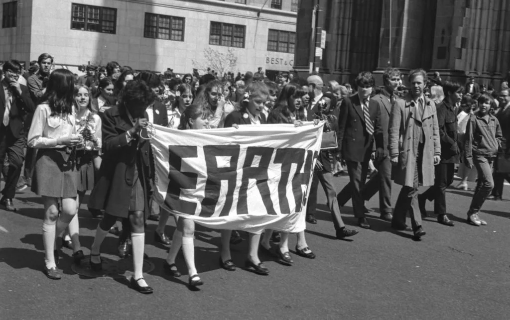 How Do We Talk About the Environmental Crisis?