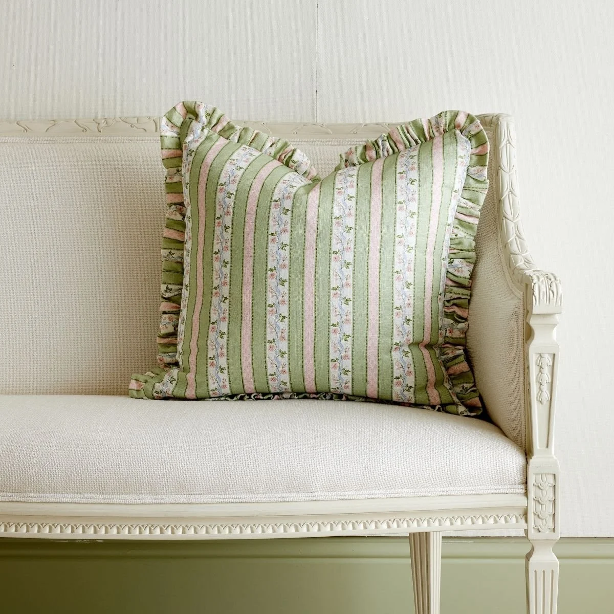 Green Frill Pillow