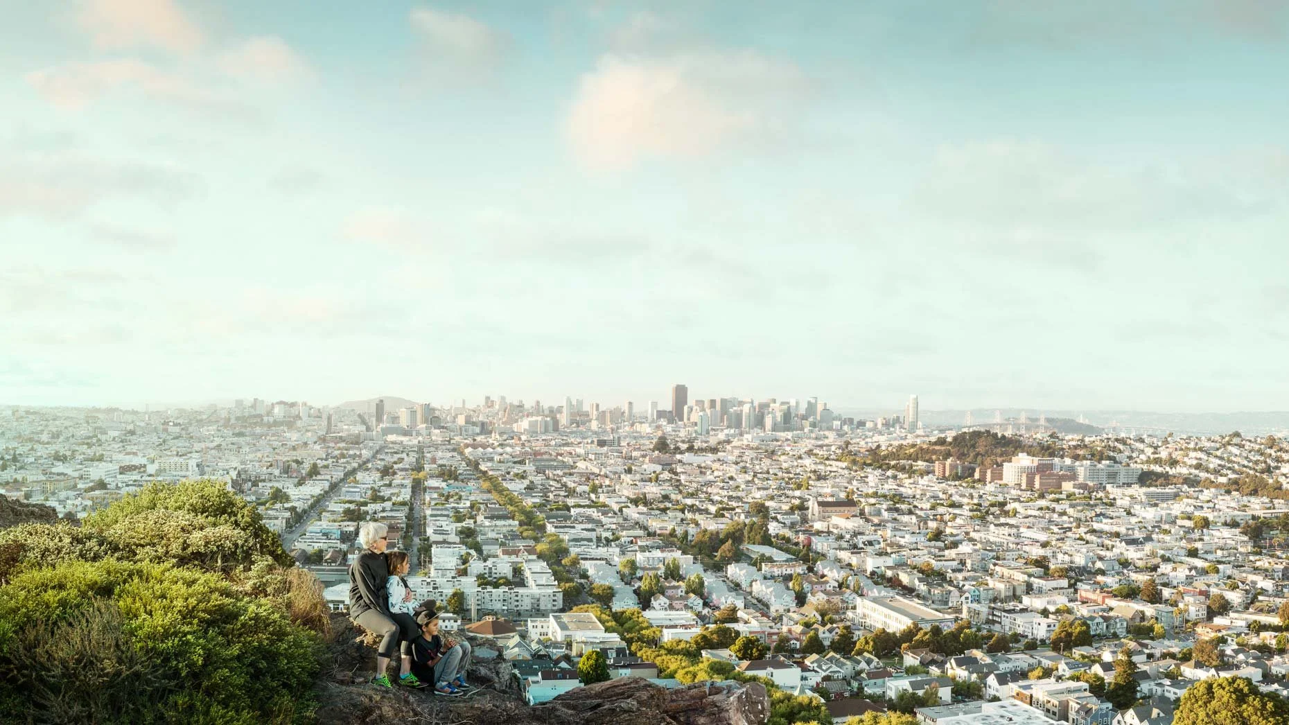SF cityscape ad campaign — advertising photographer Marc Olivier Le Blanc, on-location commercial shoot