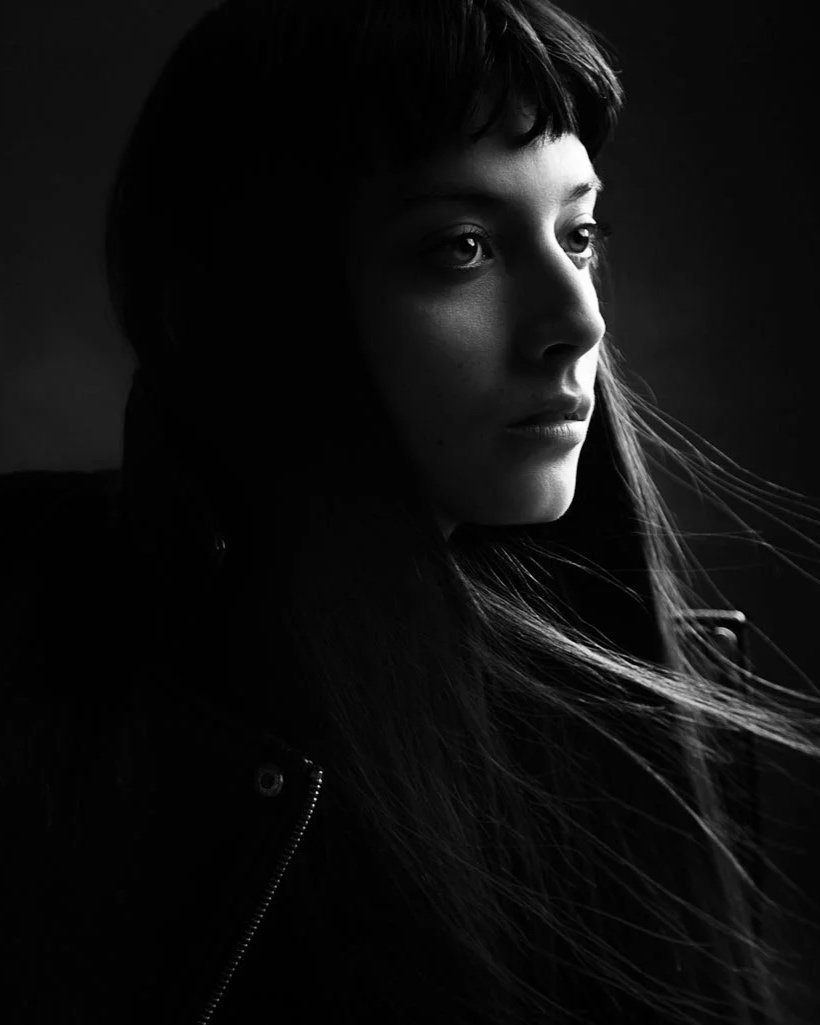 Studio portrait photography in San Francisco's Mission District - by Marc Olivier Le Blanc