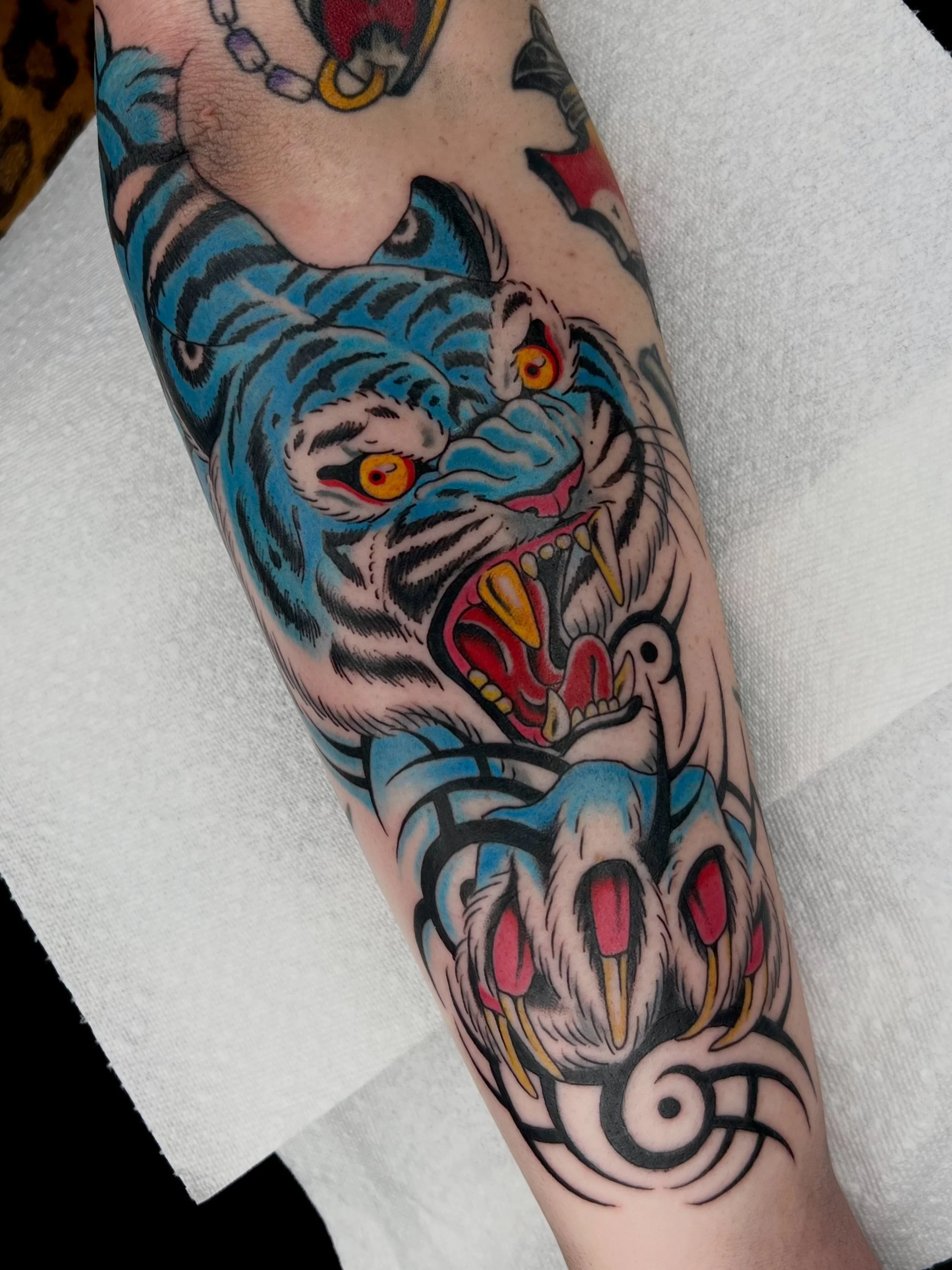 Color Traditional Tiger Arm Tattoo