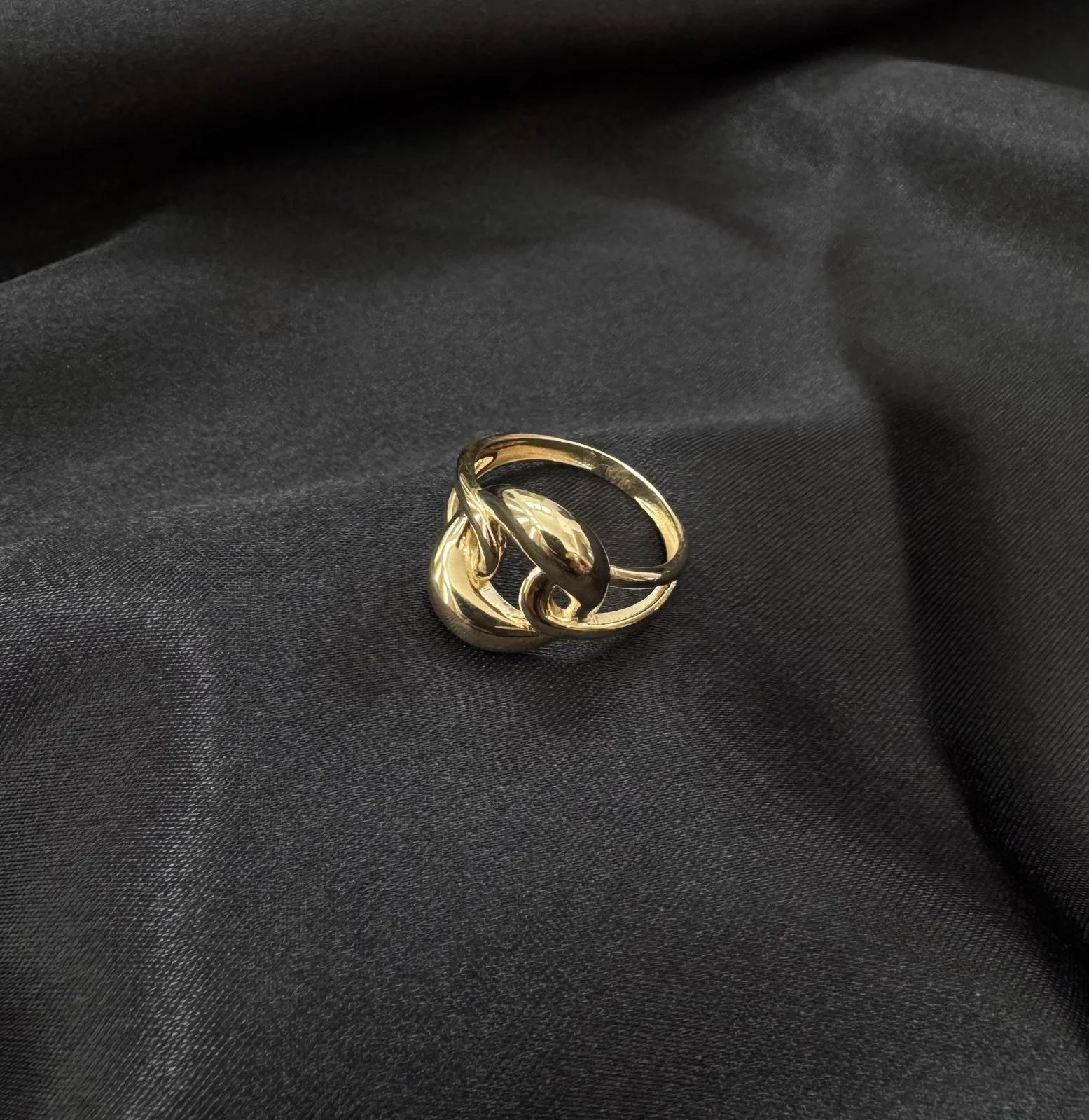 14k Woman ring