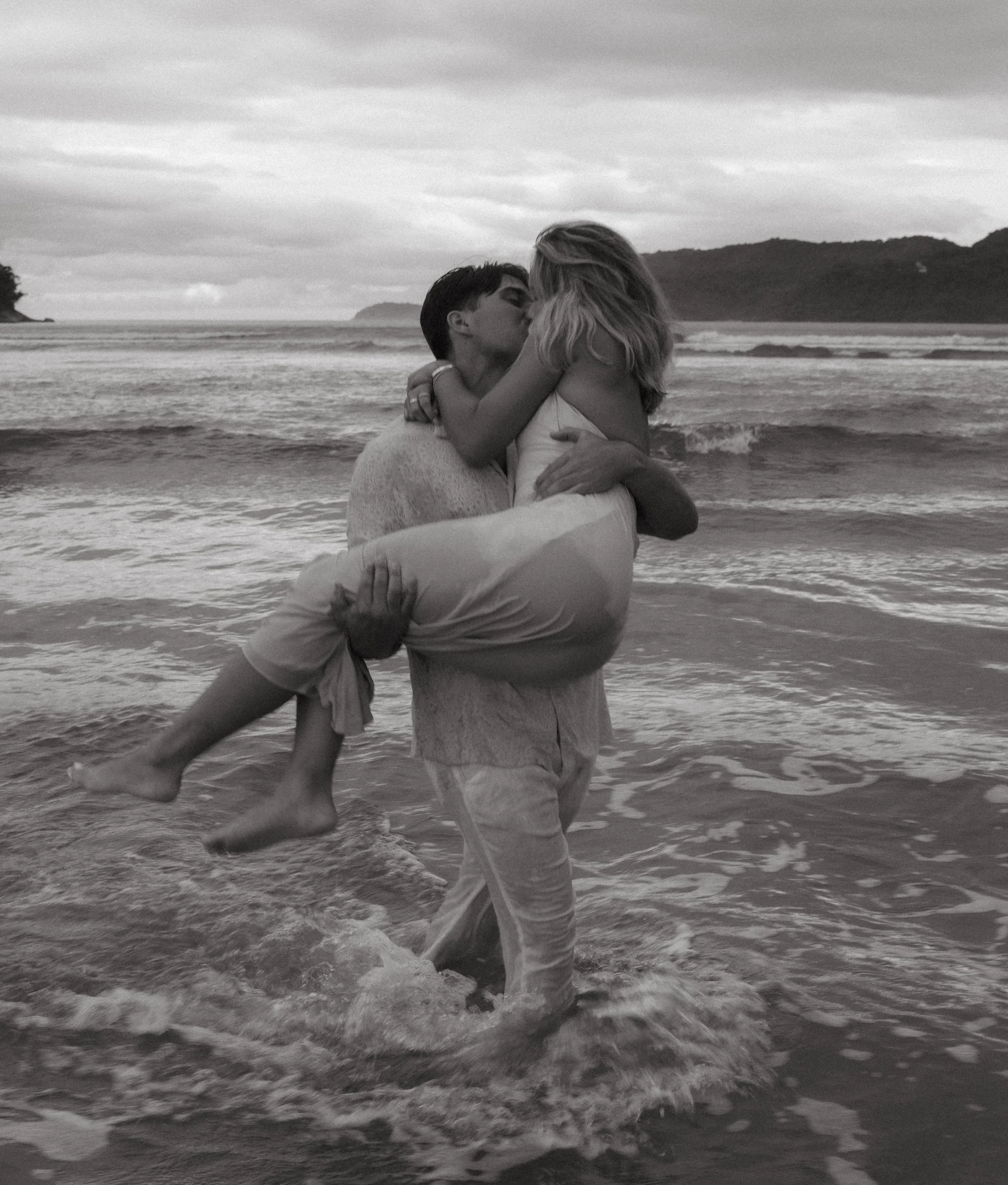 Sunrise proposal in Brazil of Miami couple-23.jpg