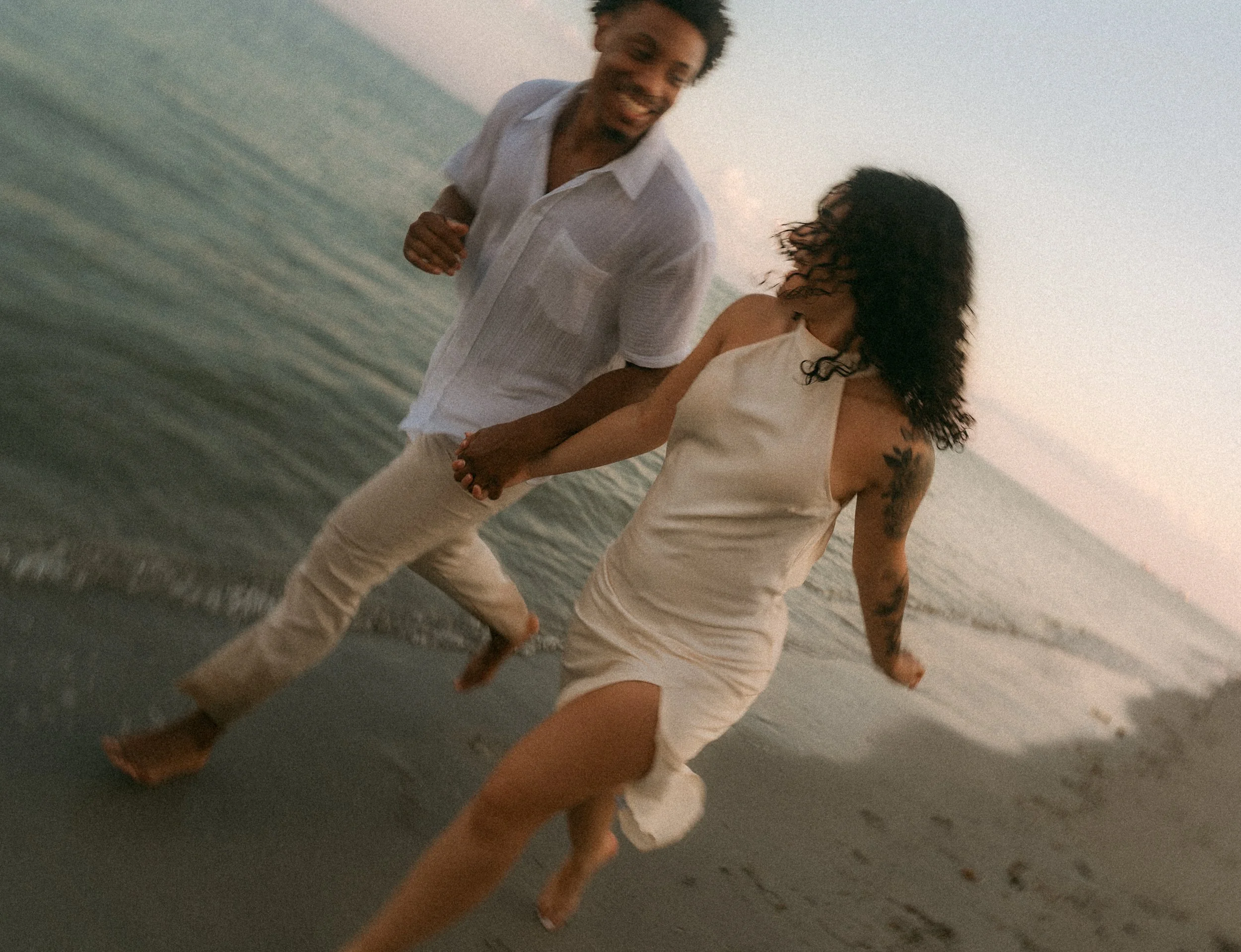 Rainy Sunset Engagement photos in Miami Beach-18.jpg