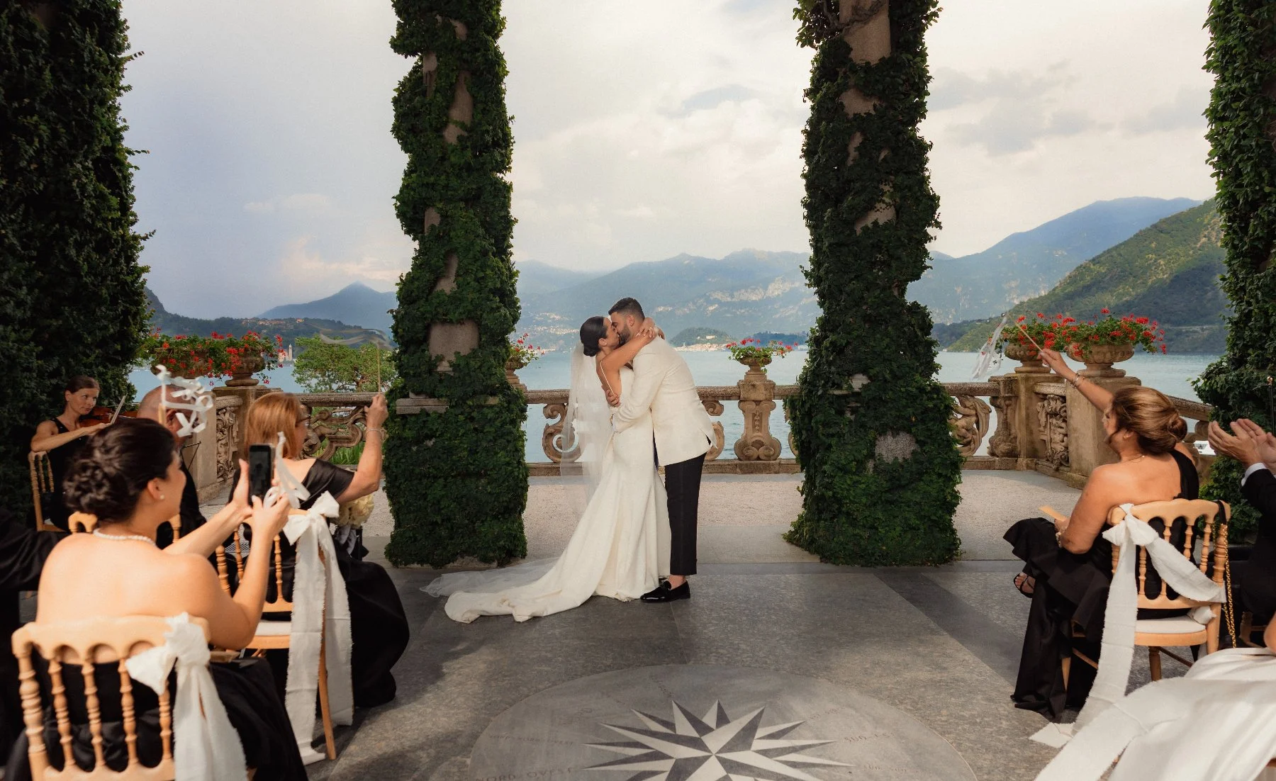 Summer wedding in Lake Como Italy-27.jpg