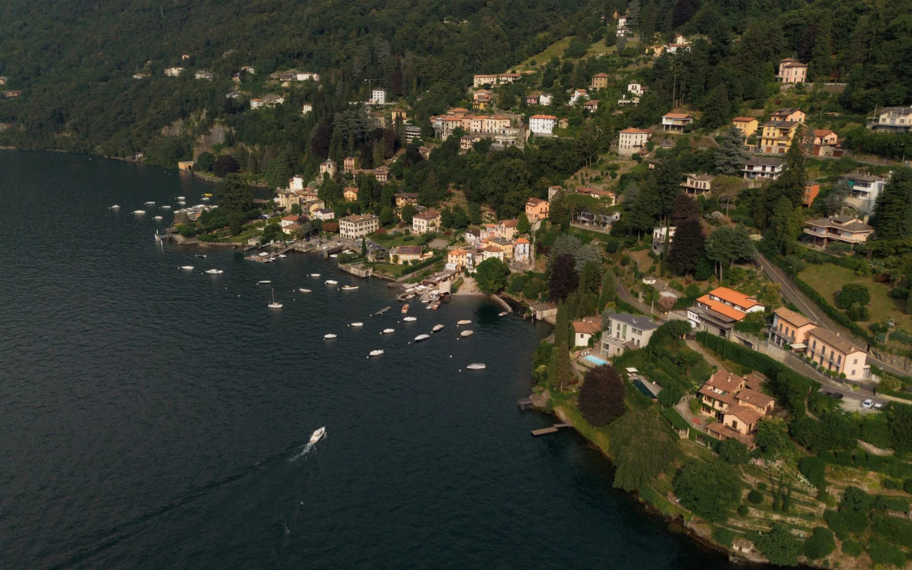Summer wedding in Lake Como Italy-1.jpg