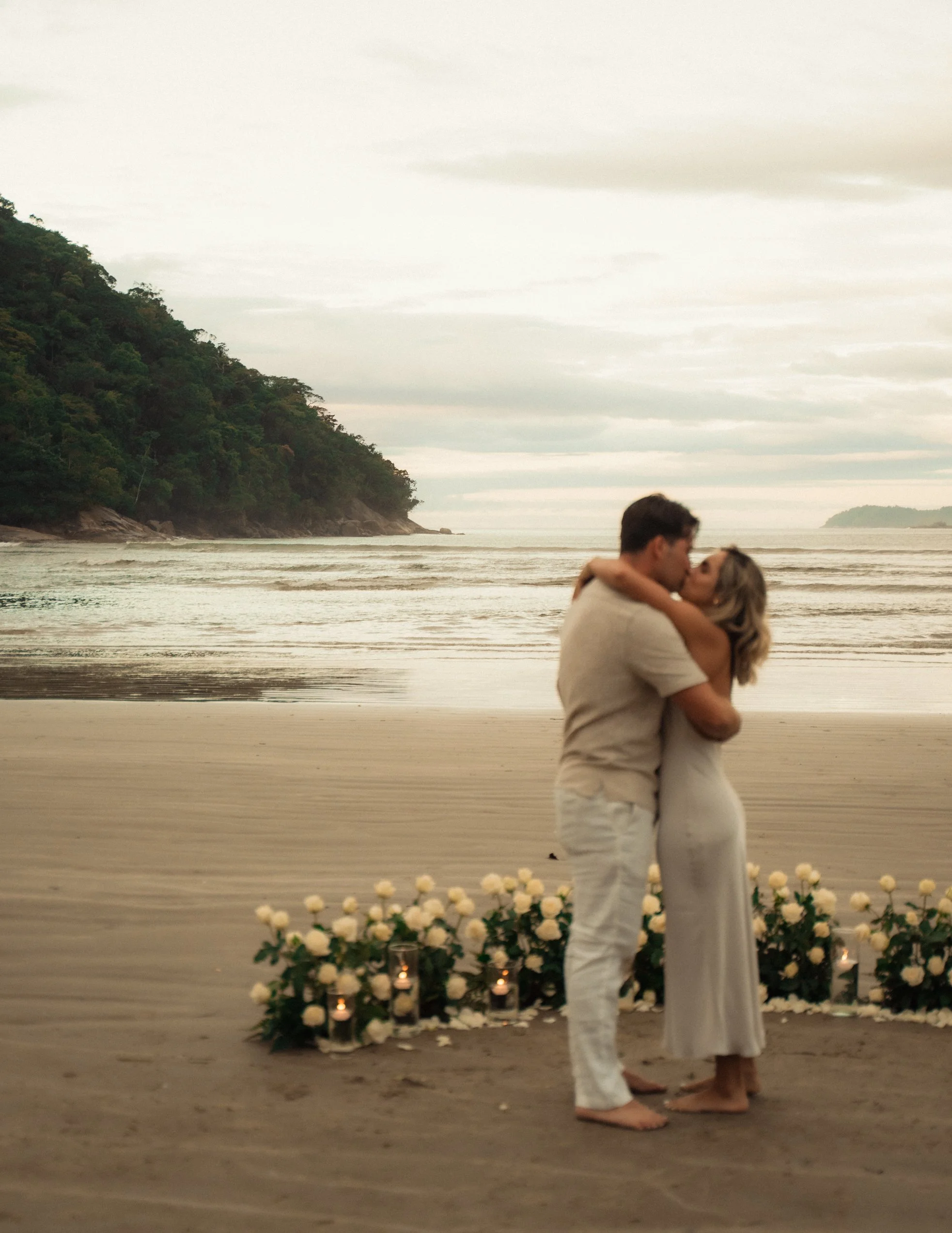 Sunrise proposal in Brazil of Miami couple-2.jpg
