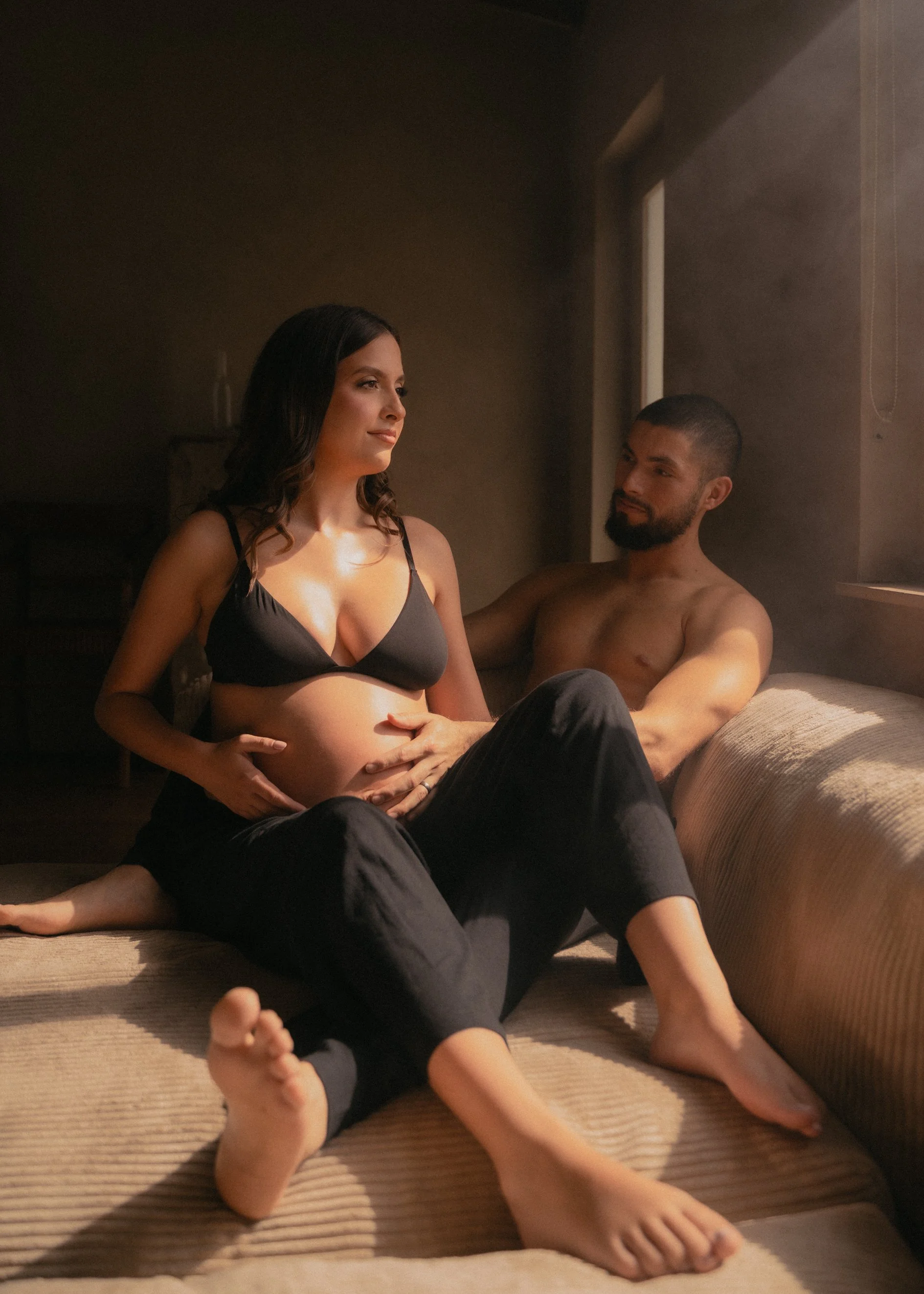 Maternity session at the Casa Ishi studio in miami-3.jpg