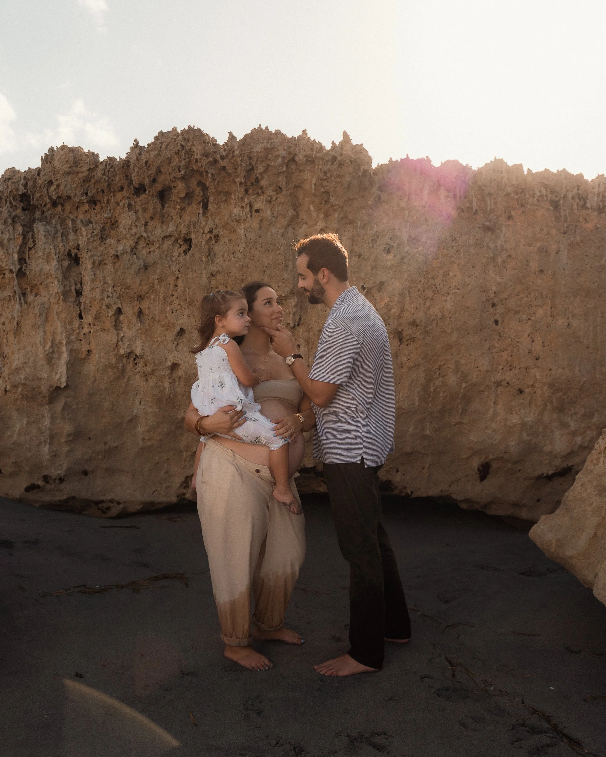 Maternity session on the beach-8.jpg