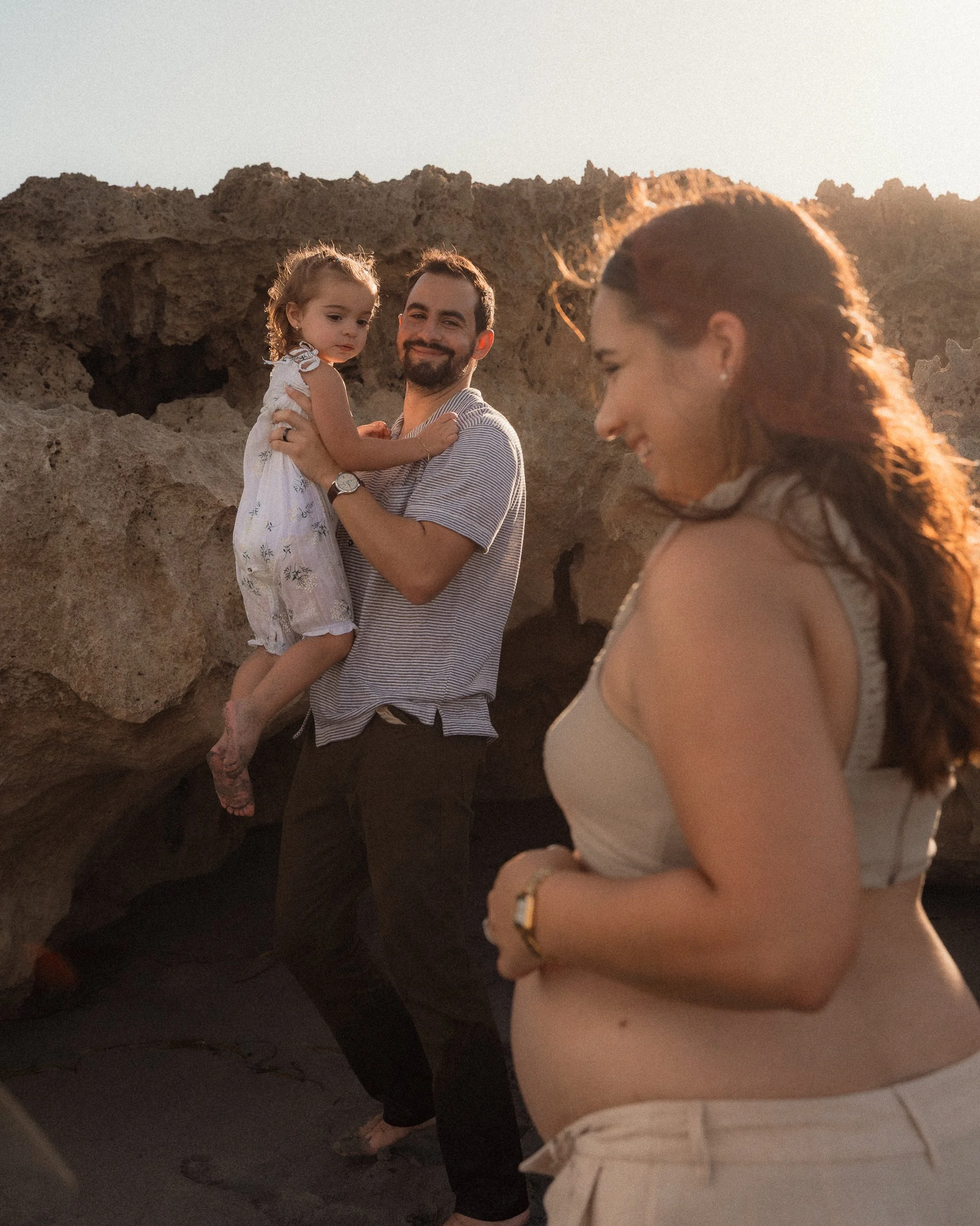 Maternity session on the beach-19.jpg
