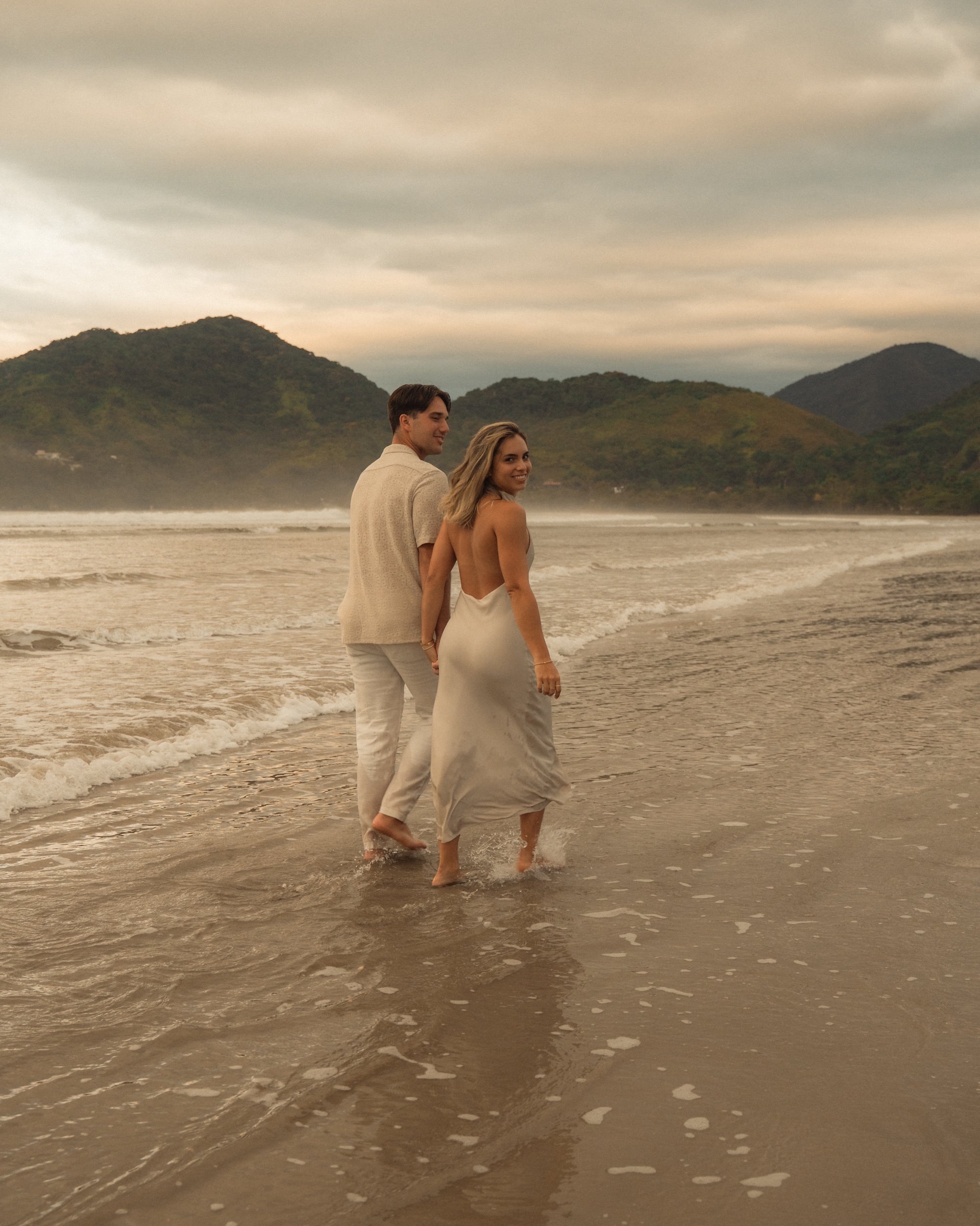 Sunrise proposal in Brazil of Miami couple-12.jpg