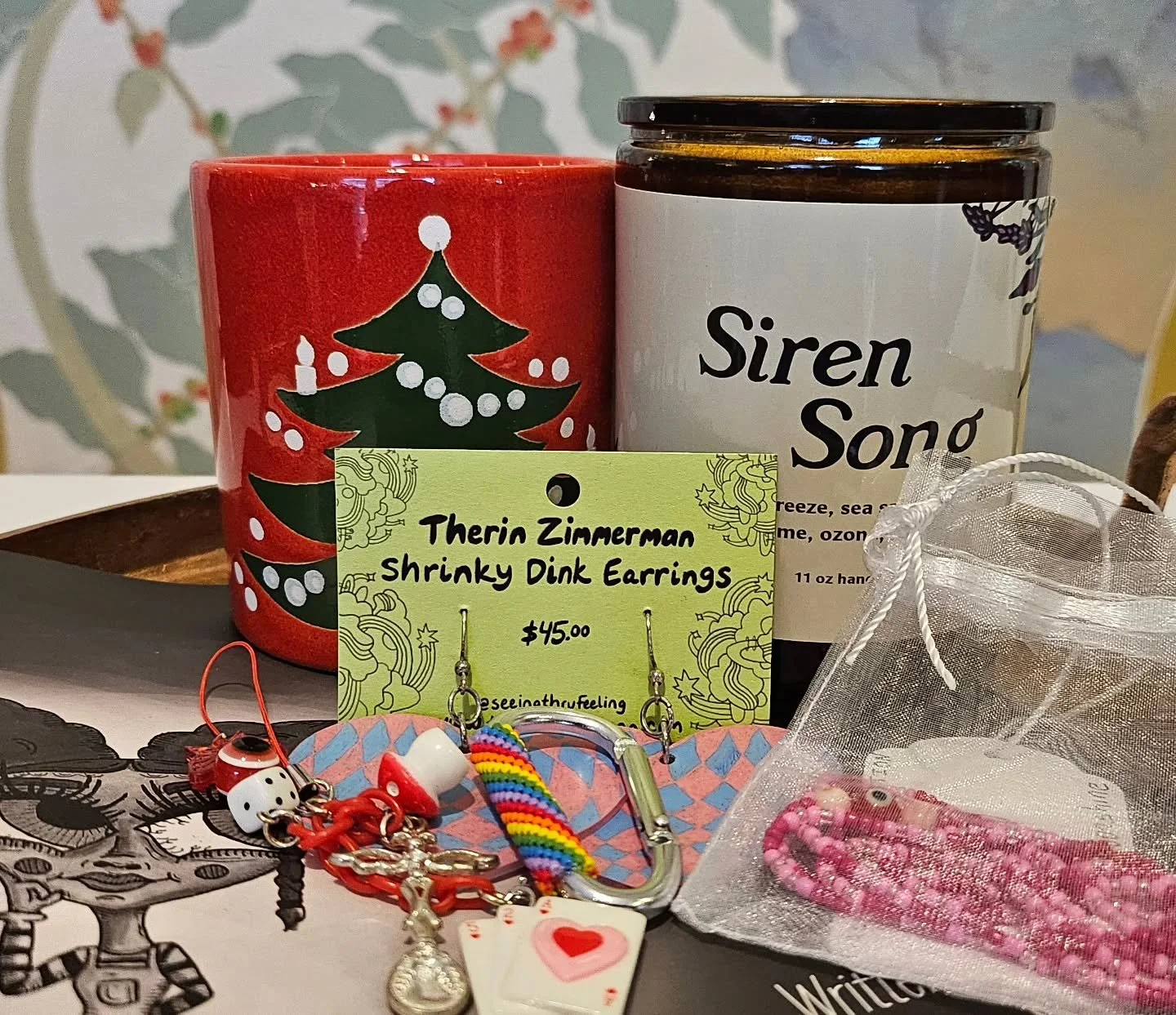 Here at Quince we have an amazing group of vendors and artists who continue to share their talents and magic with us. Now is the perfect time to stop in and find something for a loved one. 😍

@chiefchillybeans 
@seeingthrufeeling 
@lambo_likethecar 