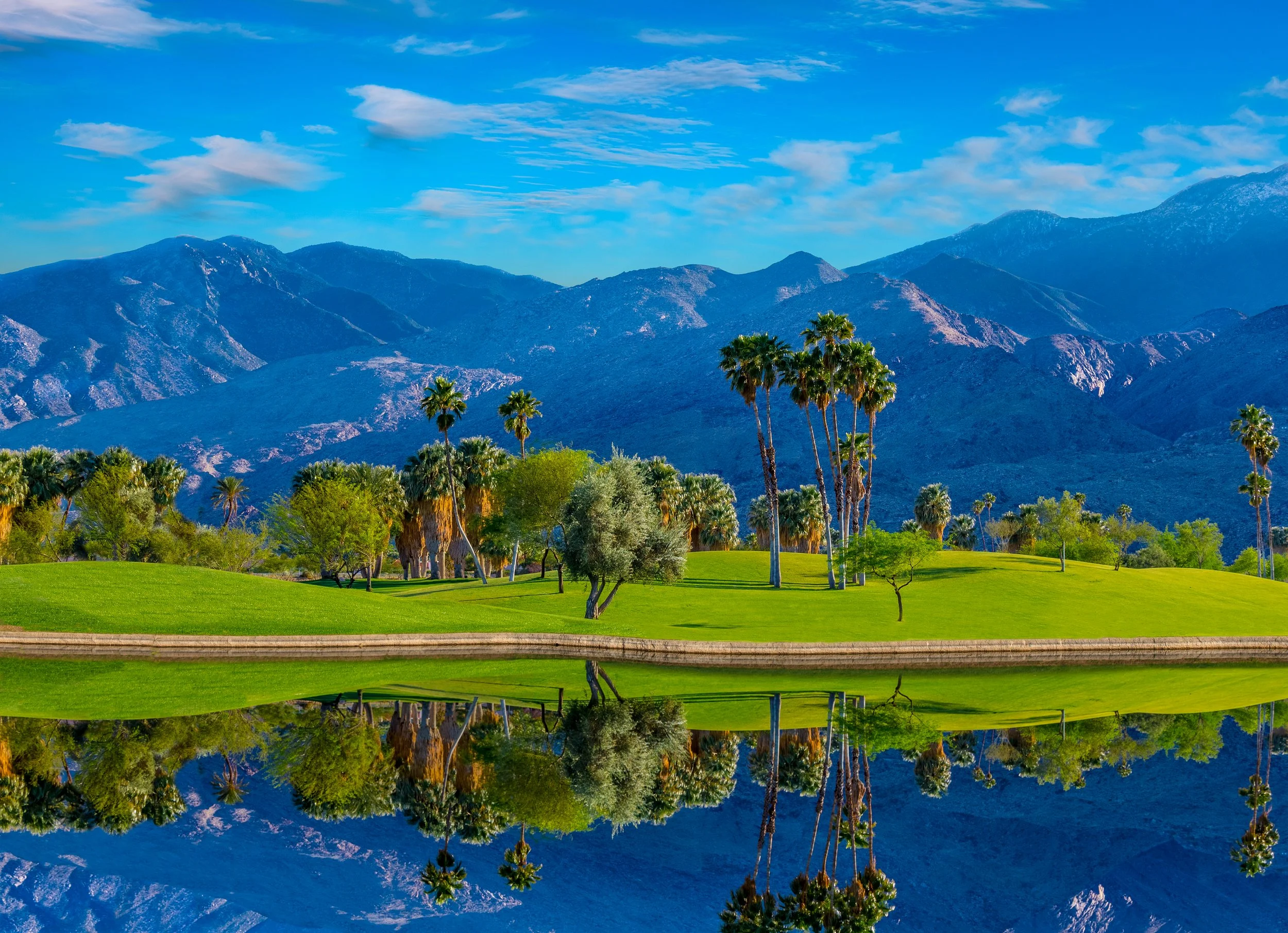 Palm Springs_shutterstock_1678197223.jpg