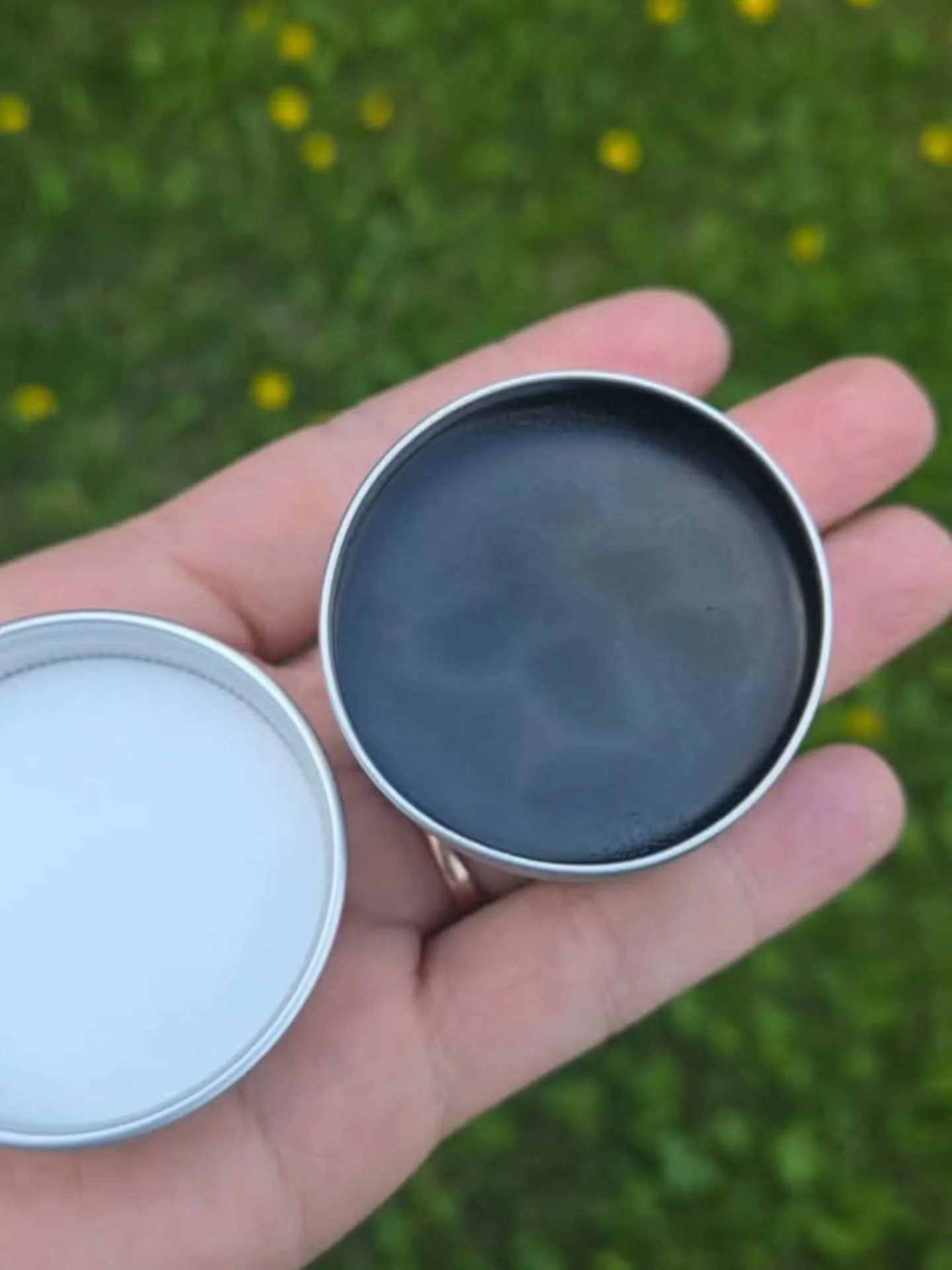 I have had so many people request my Black Drawing Salve again! I'll be getting the finishing touches done on it this weekend and post once it's available to purchase! 

Let me know in the comments if you're planning to get some so I can have an idea
