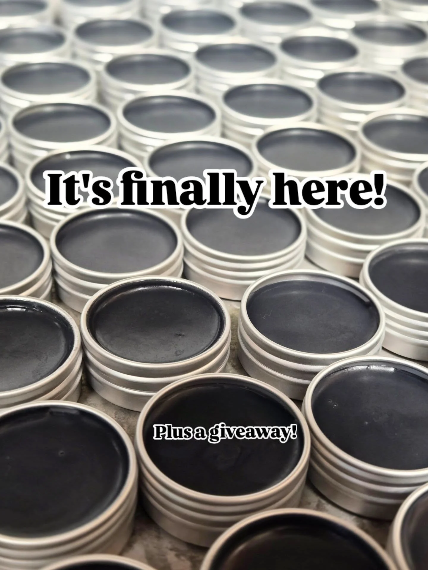 🖤 IT'S FINALLY HERE! 🖤

After lots of requests, my Black Drawing Salve has officially been added to the website!
Available in 12g tins this year. 

Made with activated charcoal, plantain, calendula, comfrey, marshmallow root, beeswax, and coconut o