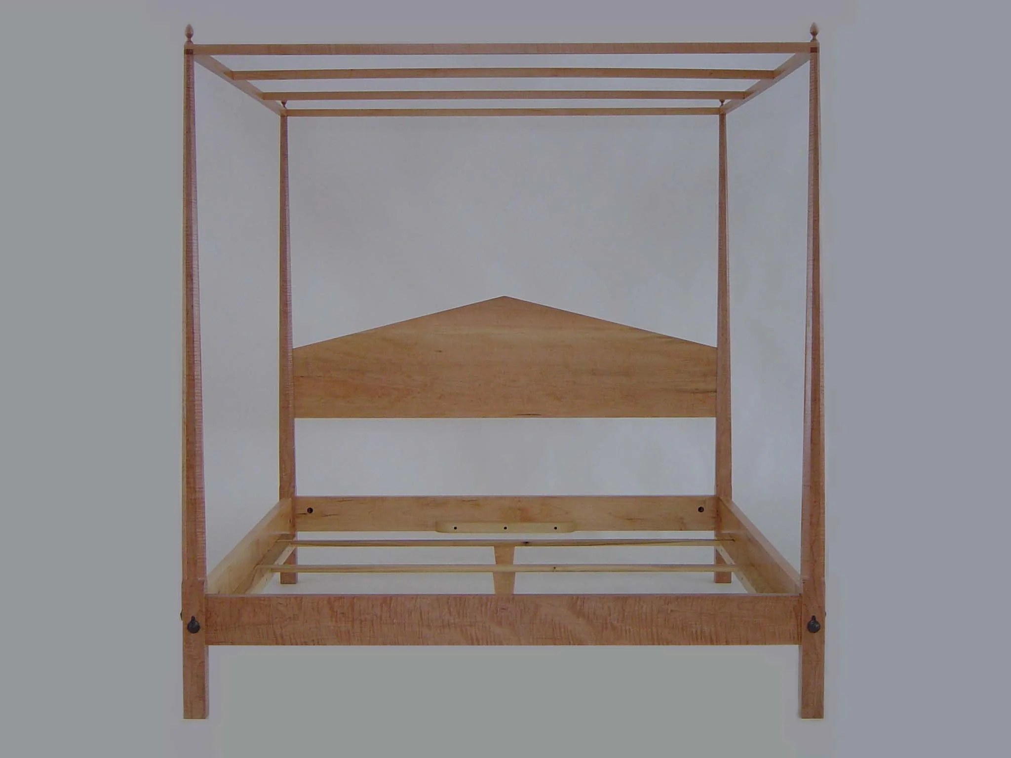 Pointed Headboard Bed