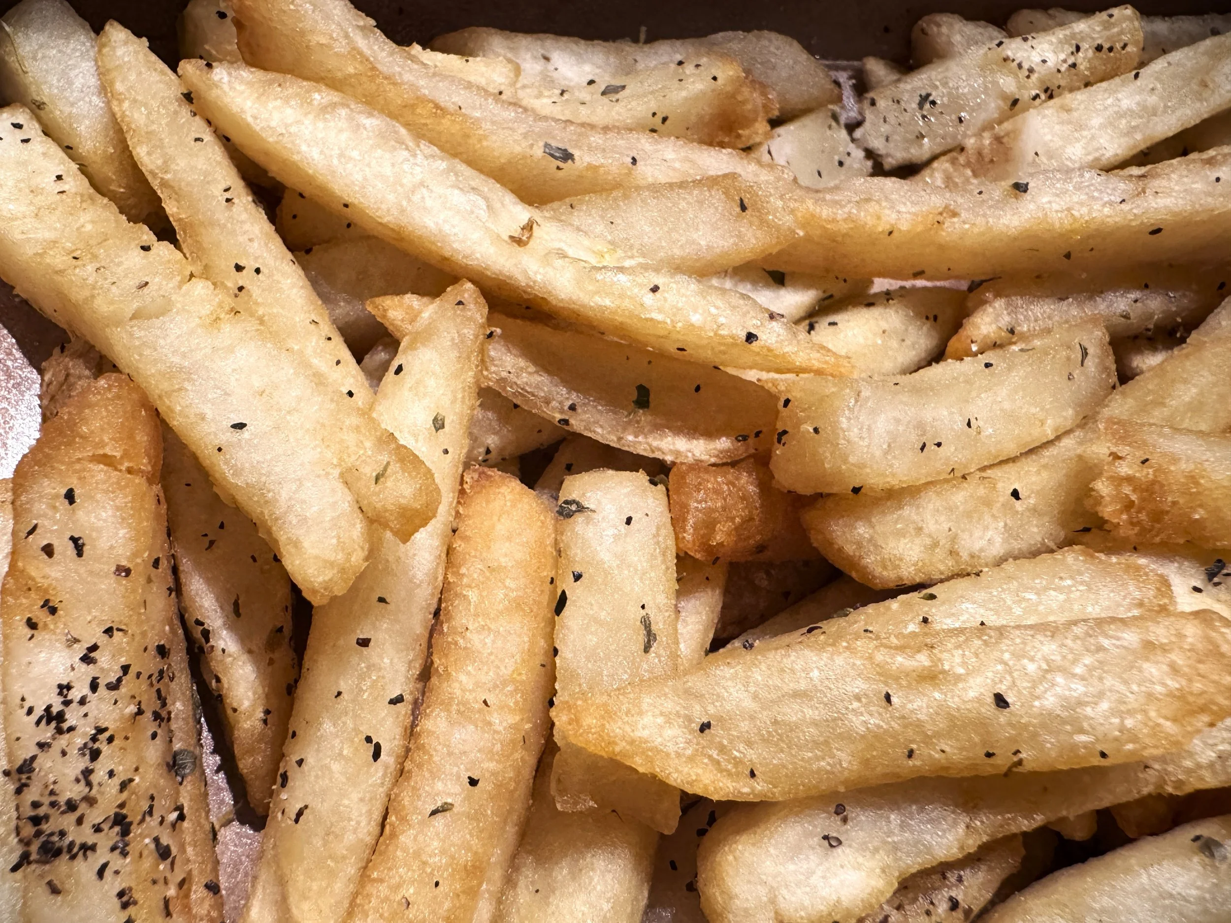 Patates Tiganites - Tréla Greek Kitchen