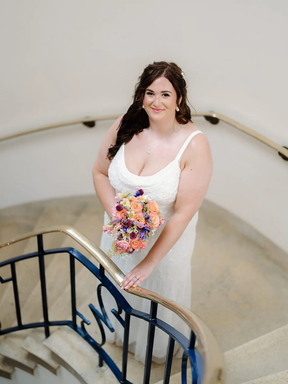 A moment for Meg 🤍

Why settle for one wedding when you can have two?! It was an absolute pleasure to be Meg's makeup artist in Bury St Edmond's, and I'm thrilled she got to celebrate again in South Africa!

Thank you for choosing me, Meg! ❤️

Photo