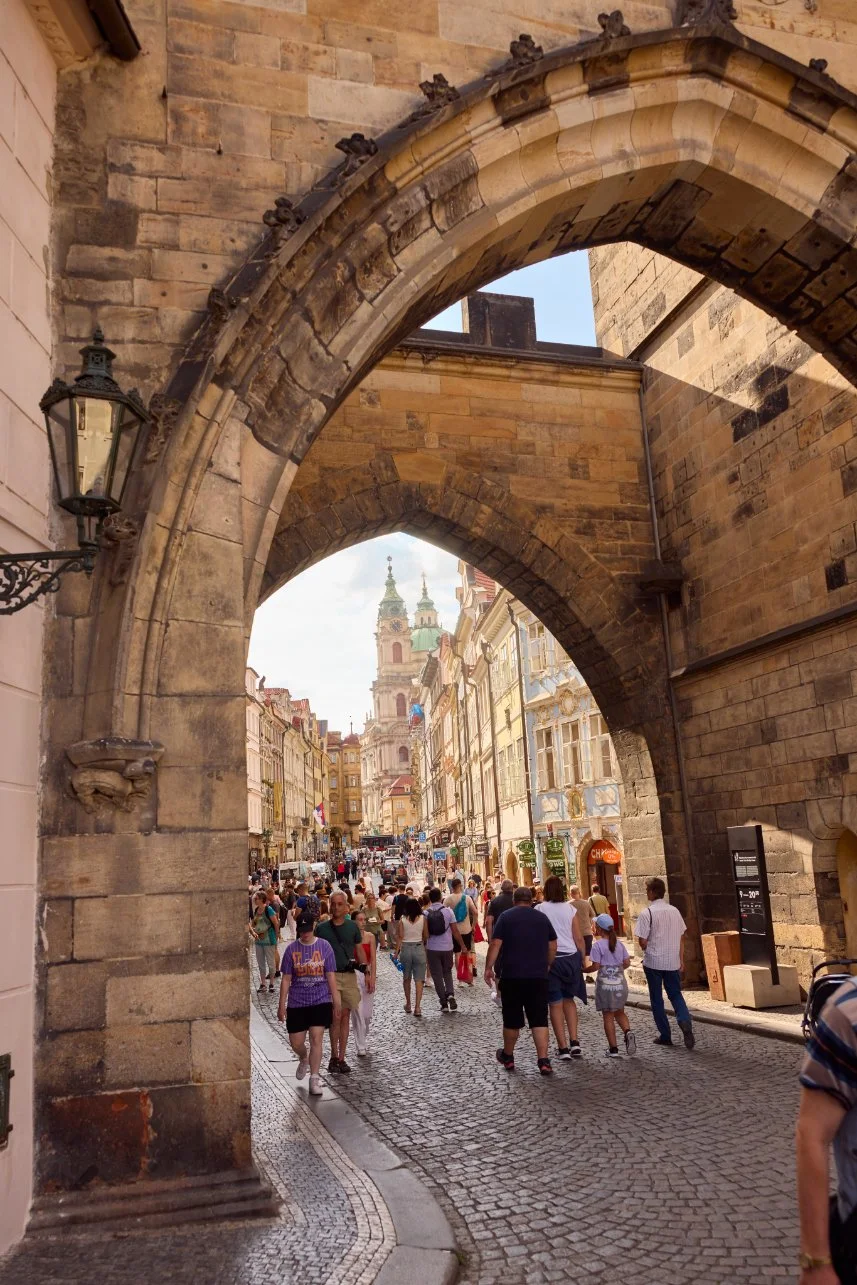 ETUS_2024_CZECHREPUBLIC_PRAGUE_CHARLESBRIDGE_8248 (1).jpg