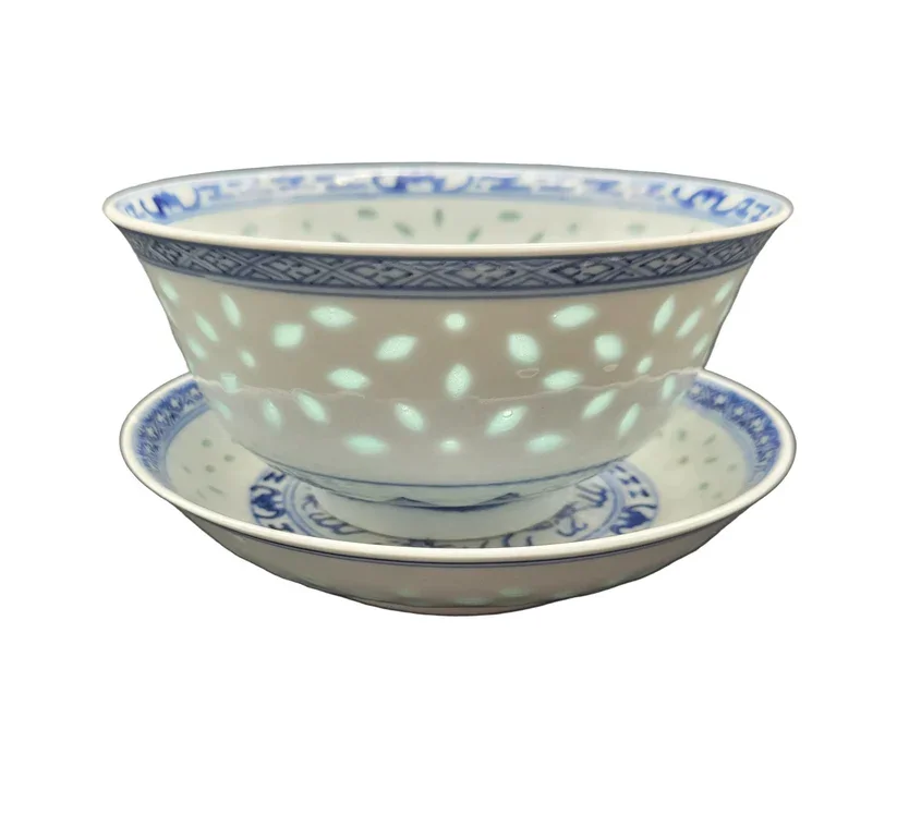 Chinese antique early 20th-century blue and white porcelain.