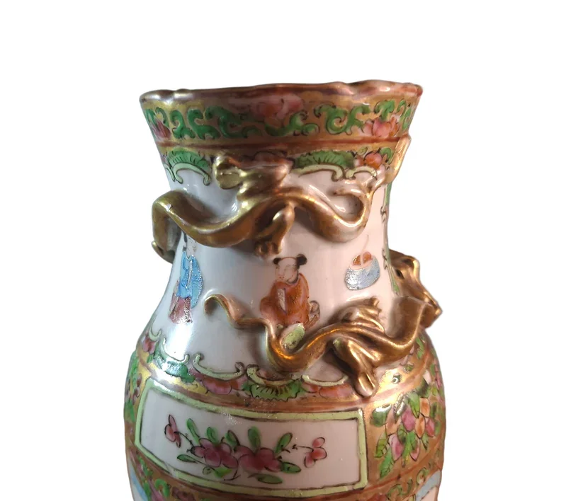 Top of a Chinese Canton Famille Rose vase