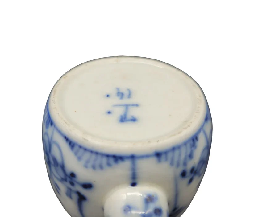 Bottom of a 19th-century Oriental miniature teapot