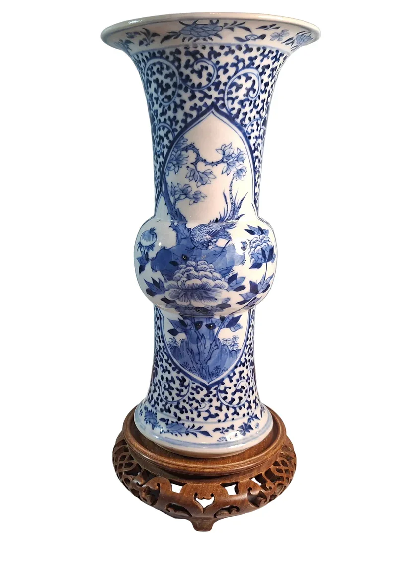 Chinese Kangxi Style 19th Century Chinese Vase & Carved Stand-antique-vase-205427.webp