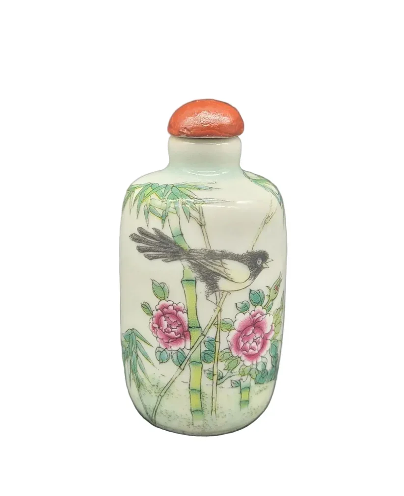 Famille Rose Porcelain Snuff Bottle Chinese Qing 19th Century