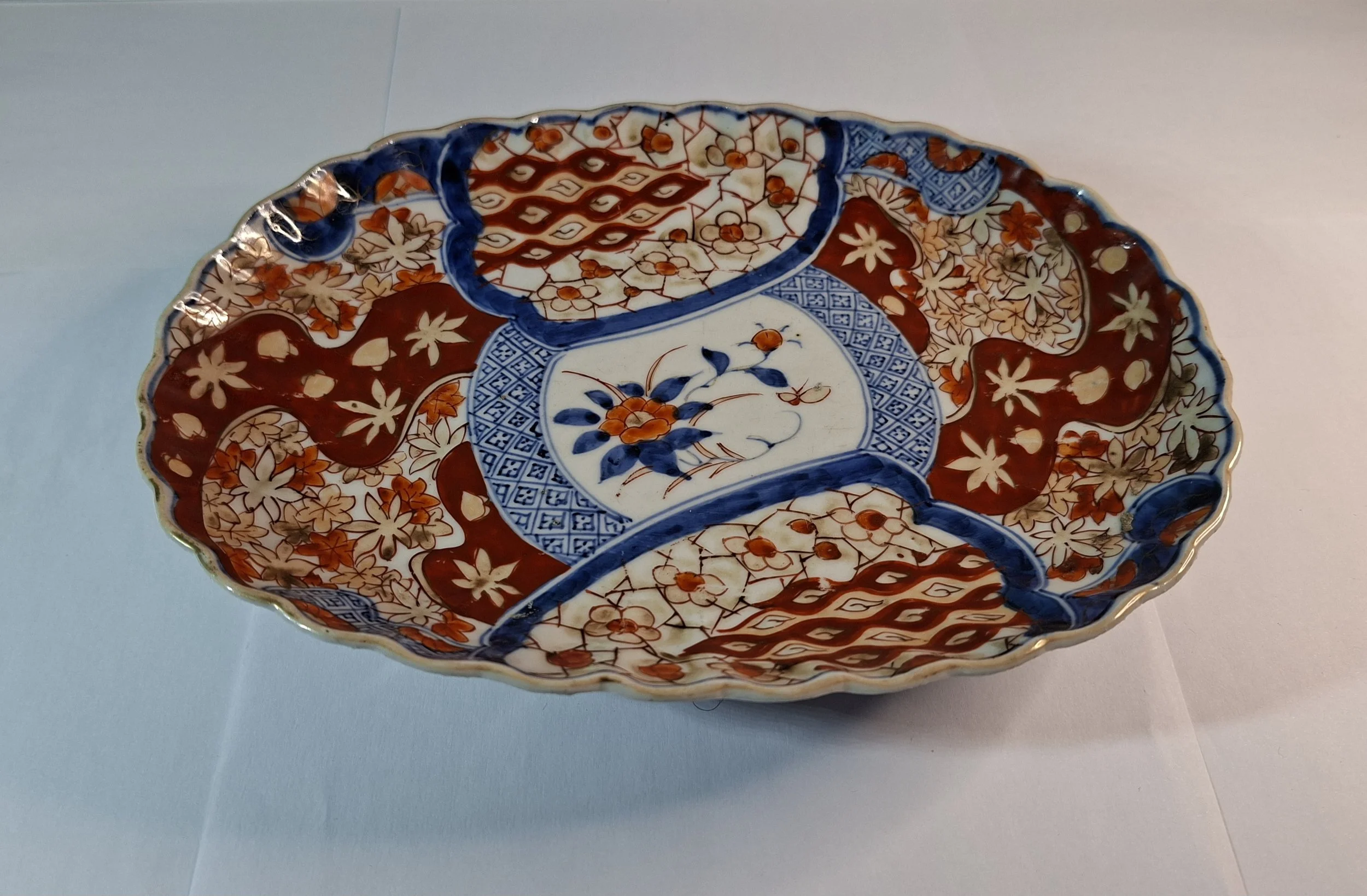 19th-Century Japanese Imari Hand-Painted Porcelain Plate
