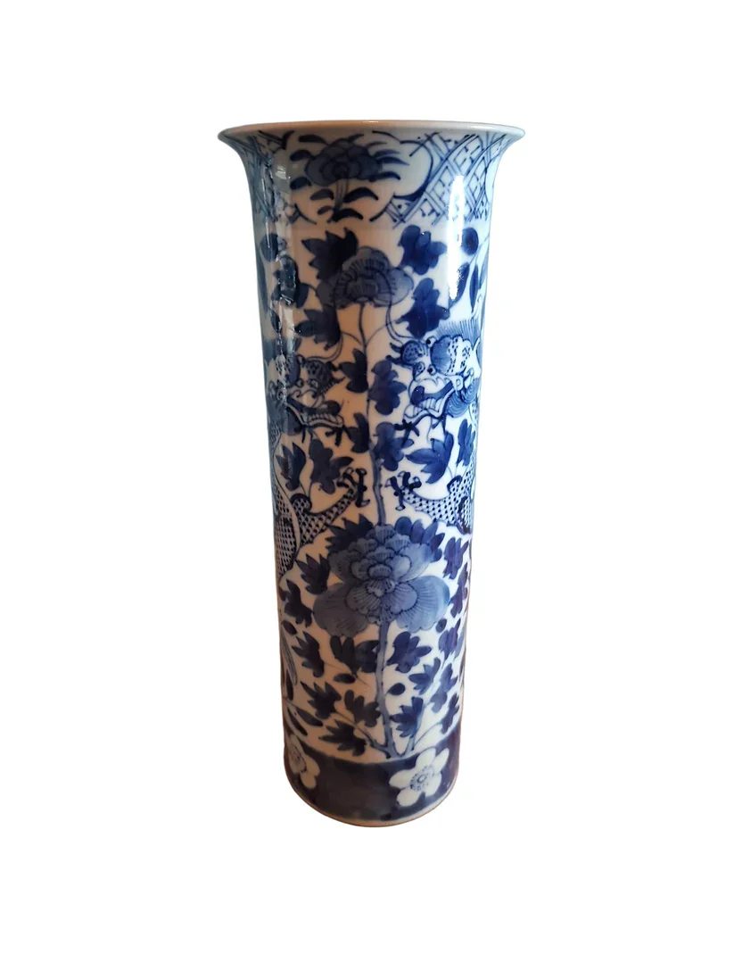 Chinese 19th Century Dragon Vase