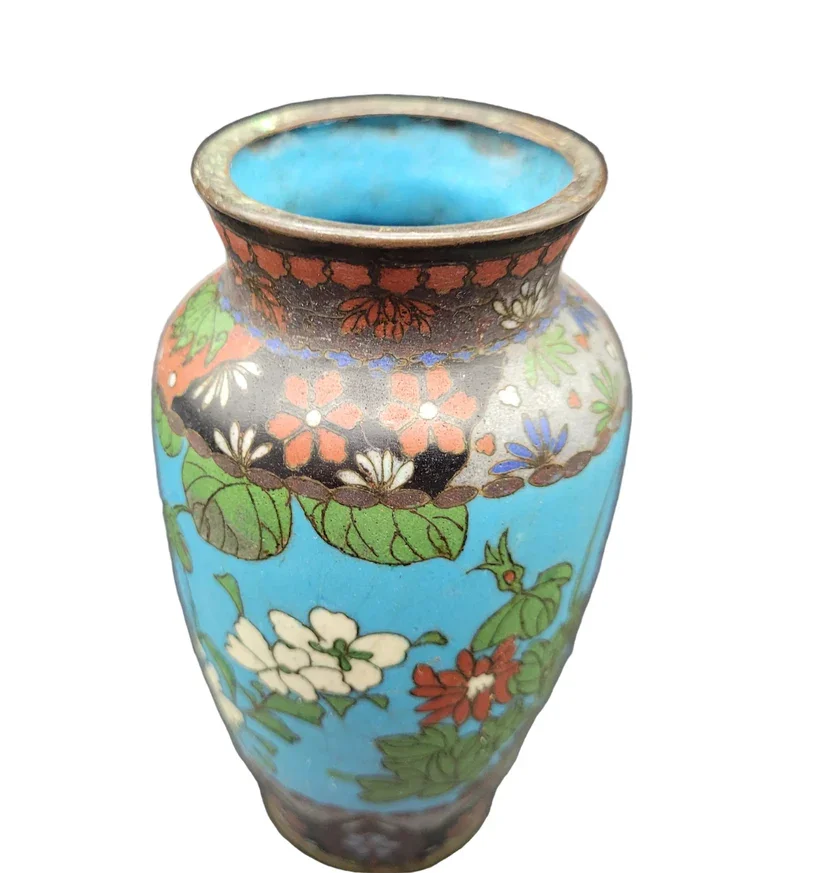 Antique collectible three-piece Japanese cloisonné set