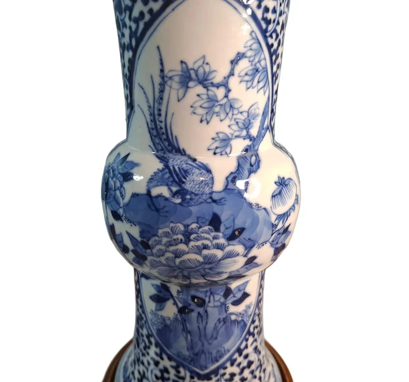 Chinese Kangxi Style 19th Century Chinese Vase & Carved Stand-Antiques-online-20260211_205513.webp
