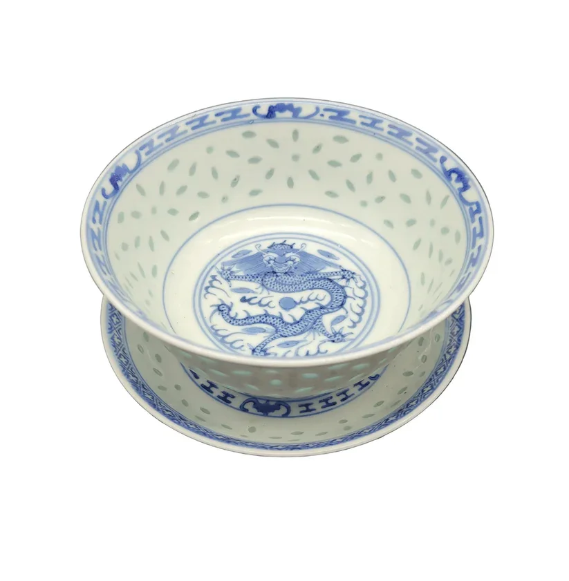 Chinese bowl and saucer set dates to the Republic period